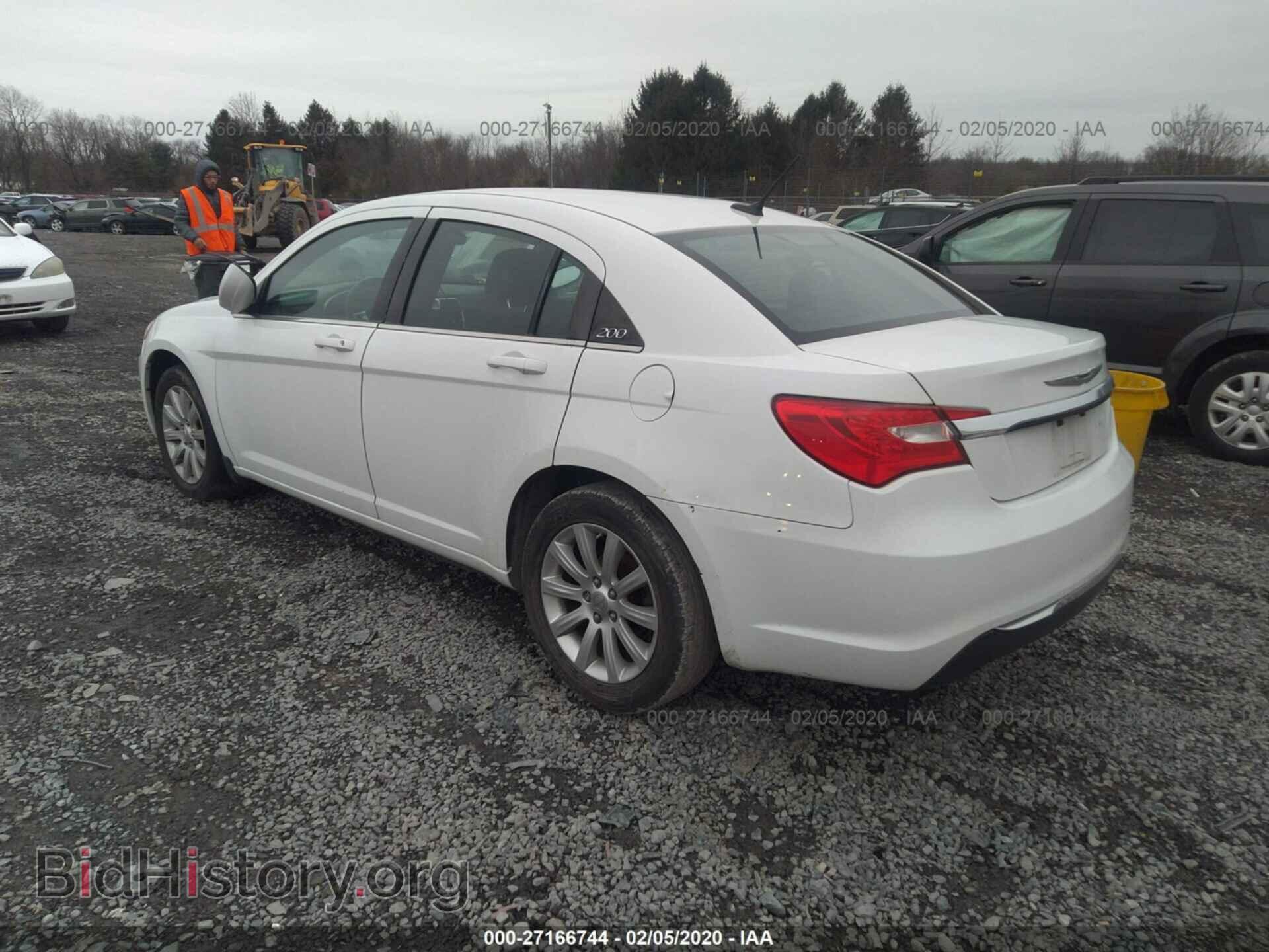 2013 CHRYSLER 200 - VIN: 1C3CCBBB8DN764612 - Фото 3