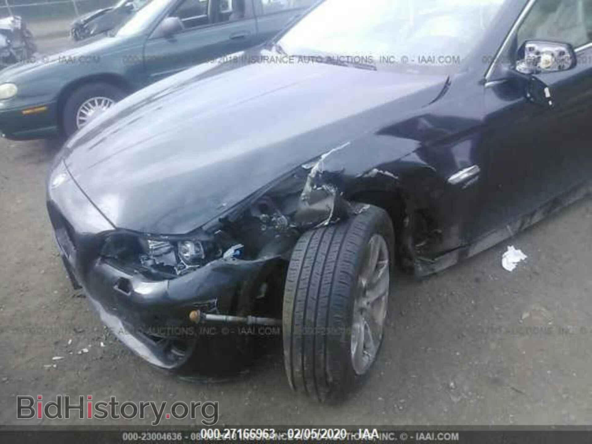 2012 BMW 528 - VIN: WBAXH5C58CDW10444 - Фото 6