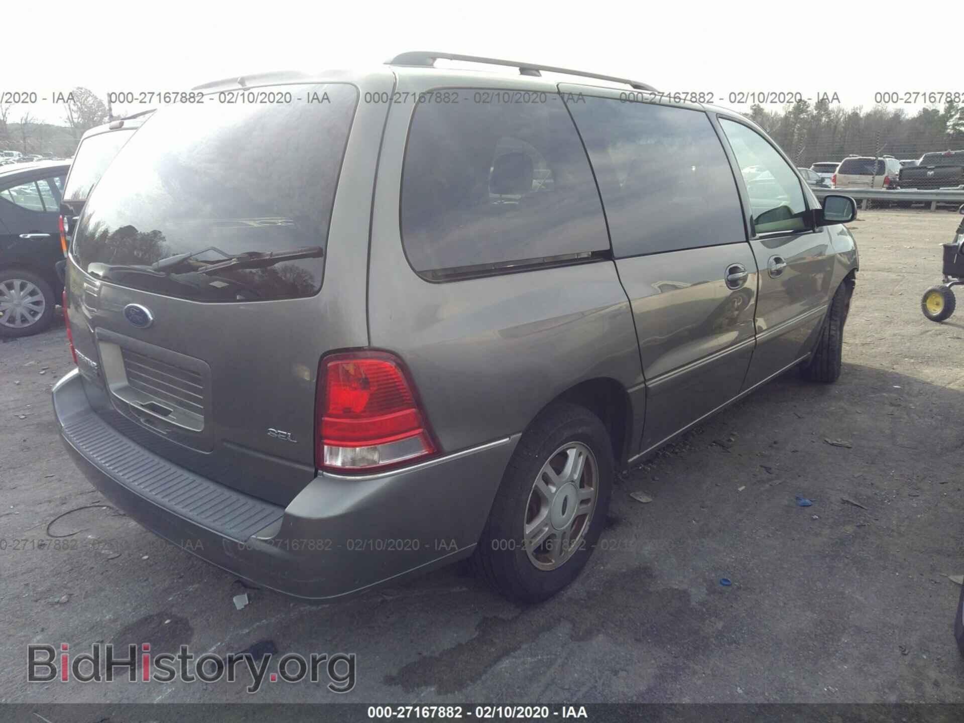 2005 FORD FREESTAR - VIN: 2FMZA52235BA70402 - Фото 4