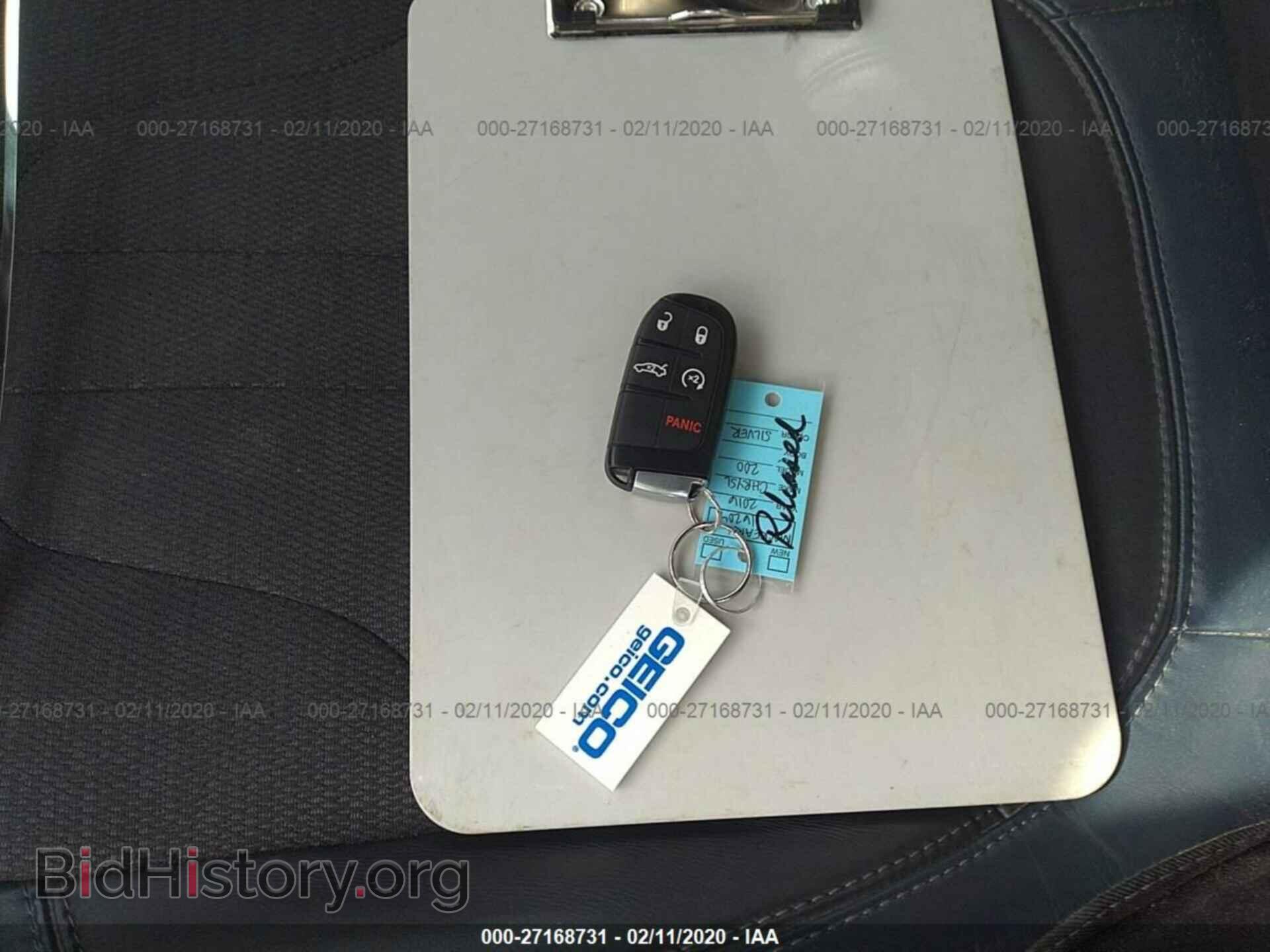 2016 CHRYSLER 200 - VIN: 1C3CCCBB5GN139286 - Photo 11