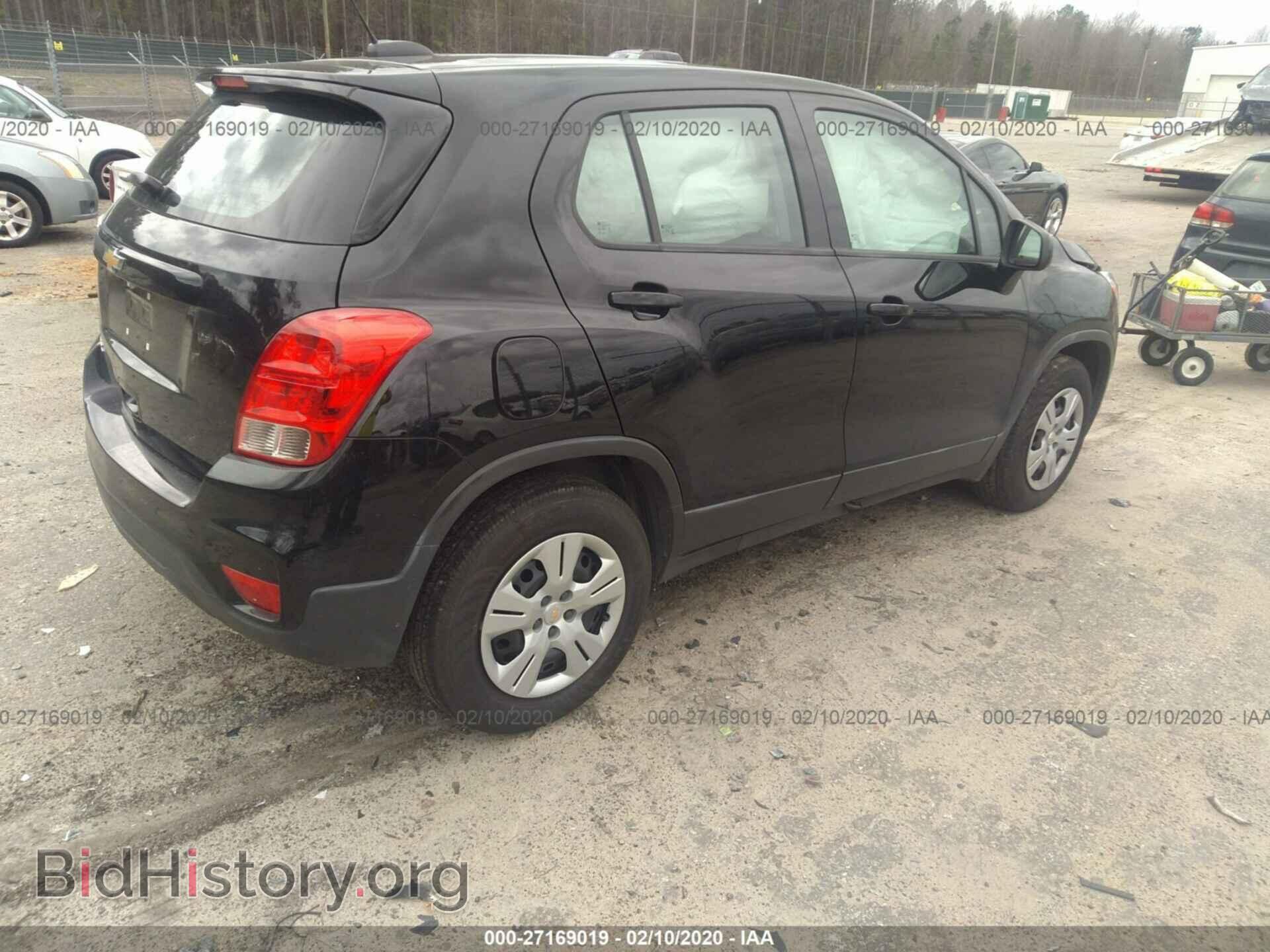 2019 CHEVROLET TRAX - VIN: 3GNCJKSB9KL120672 - Фото 4