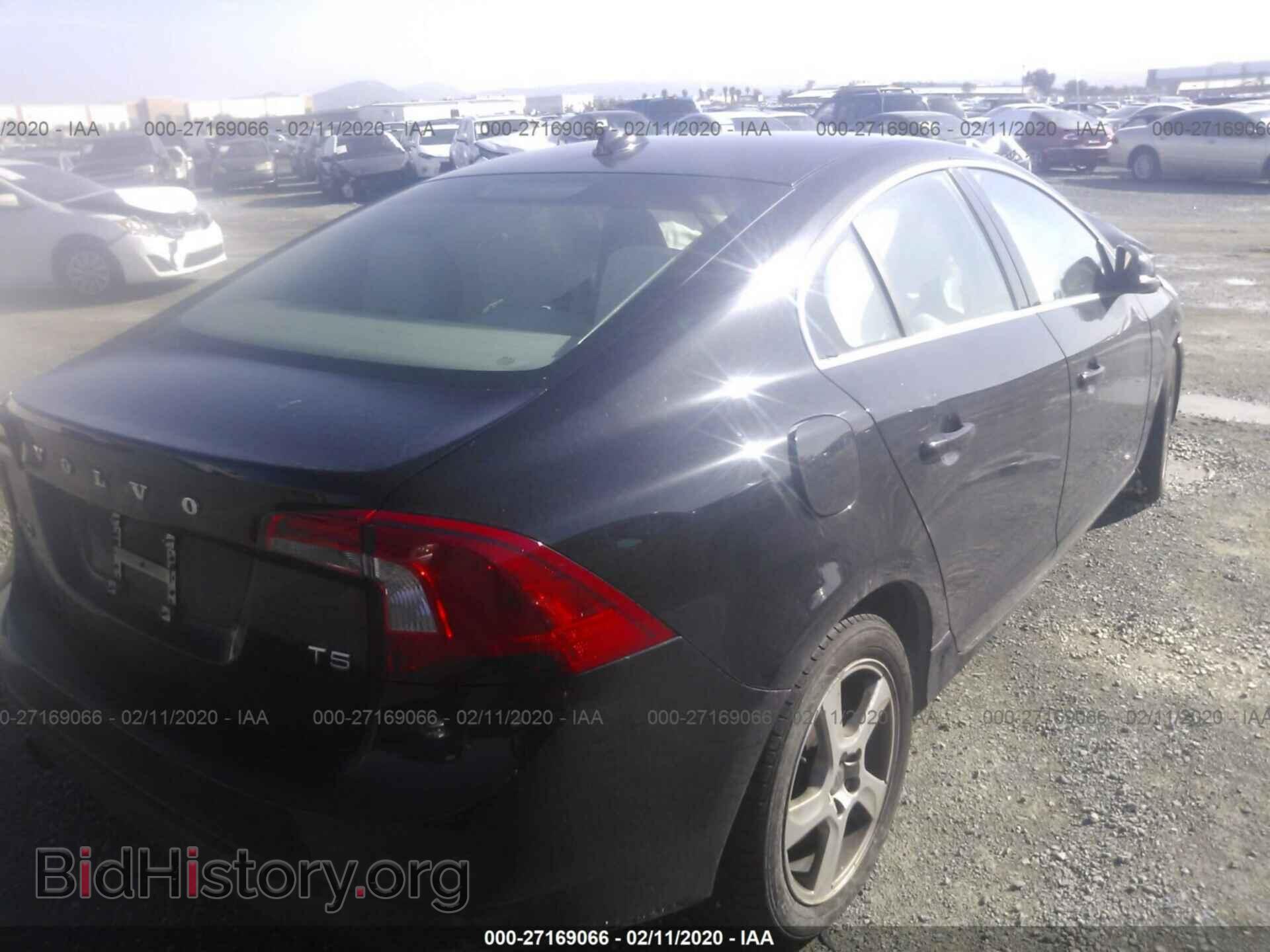 2013 VOLVO S60 - VIN: YV1612FS8D2185155 - Фото 4