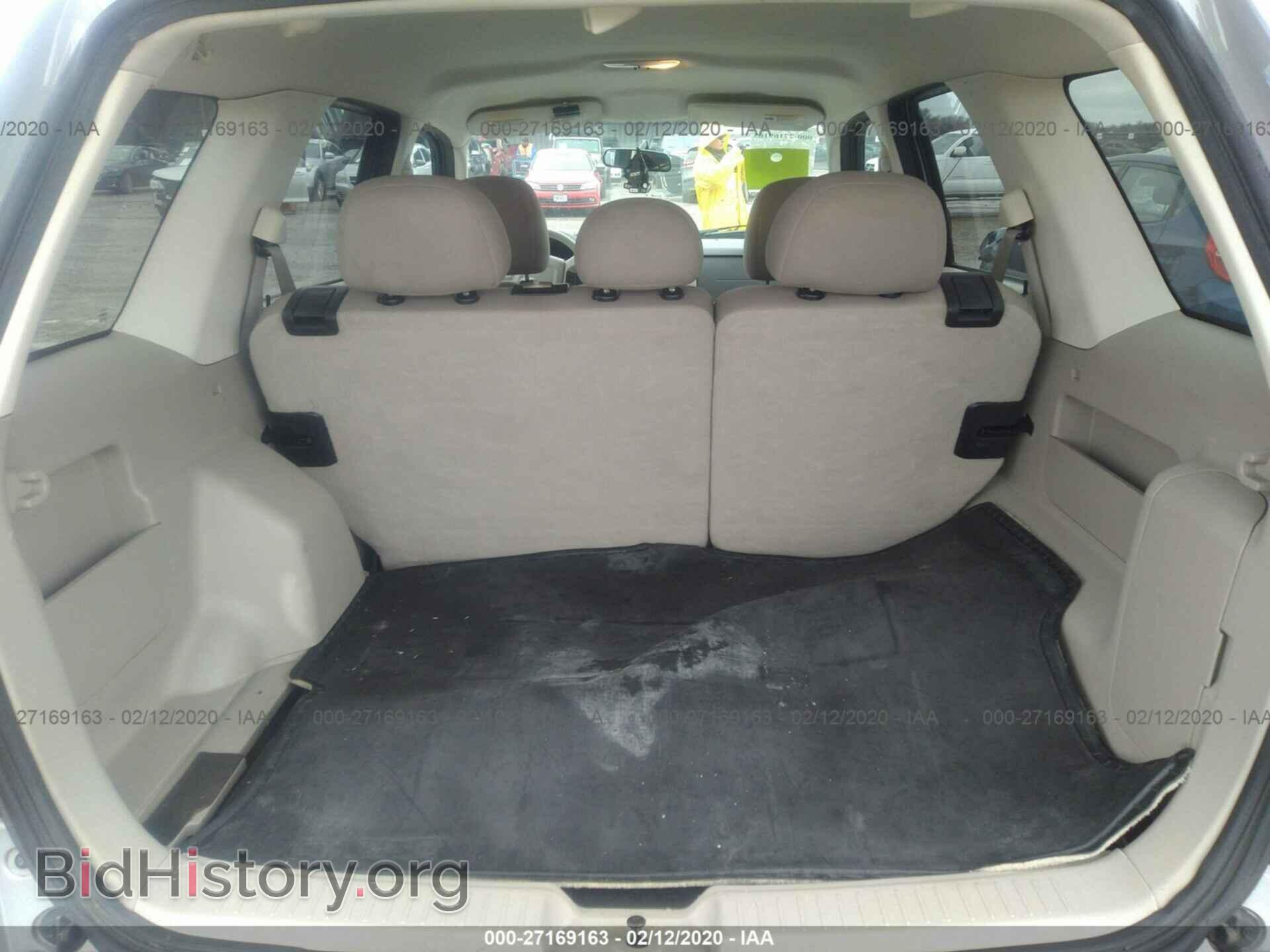 2008 FORD ESCAPE - VIN: 1FMCU03168KC98331 - Photo 8