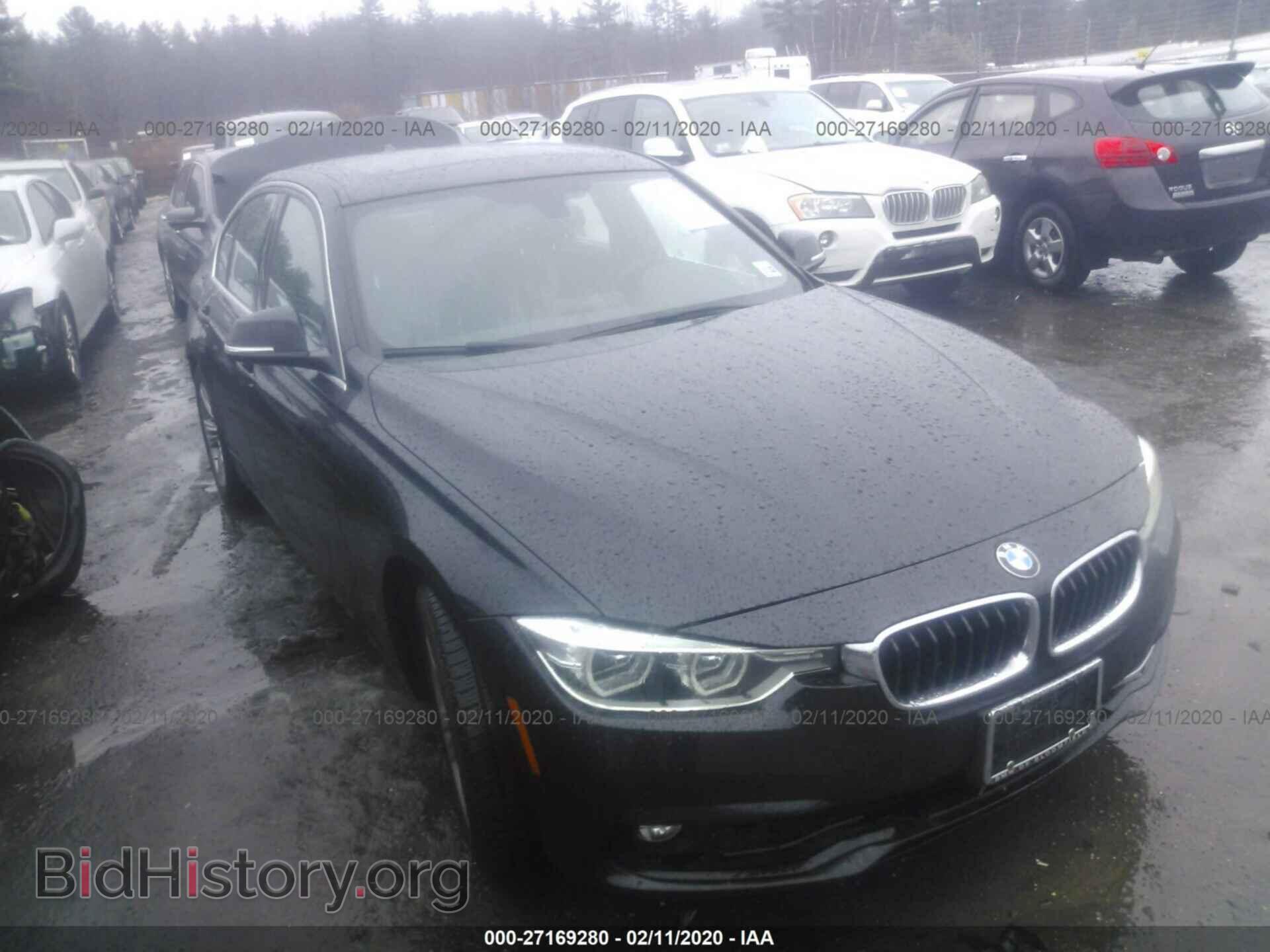 Фотография WBA8D9G50HNU60249 - BMW 330 2017