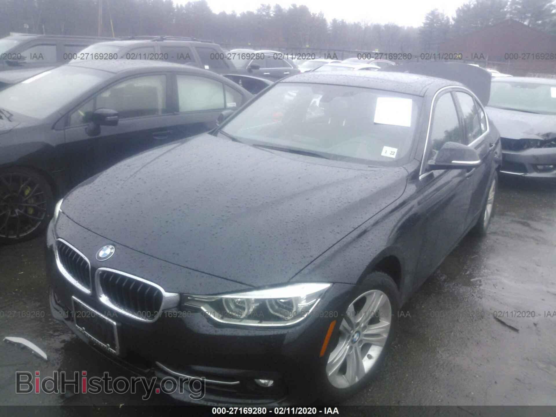 2017 BMW 330 - VIN: WBA8D9G50HNU60249 - Фото 2
