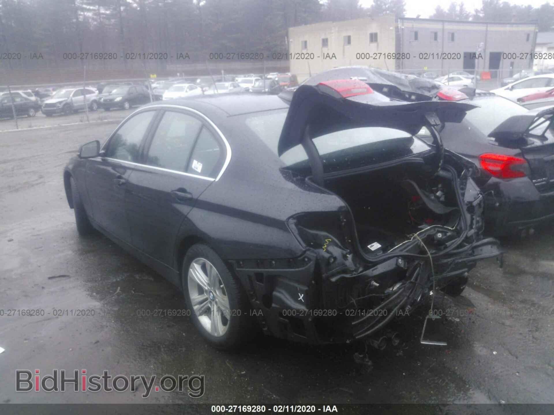 2017 BMW 330 - VIN: WBA8D9G50HNU60249 - Фото 3