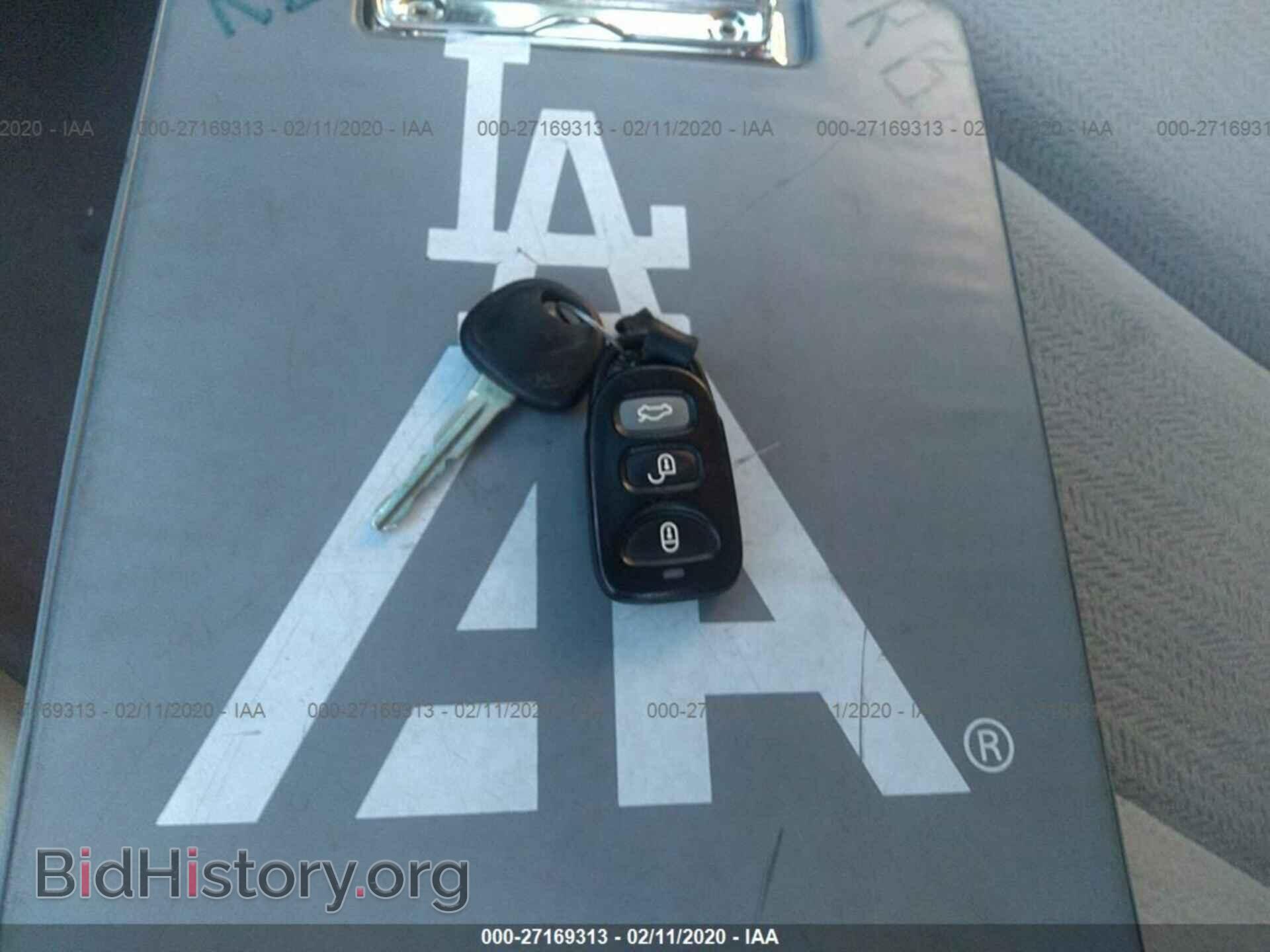 2007 KIA OPTIMA - VIN: KNAGE123775153725 - Фото 11