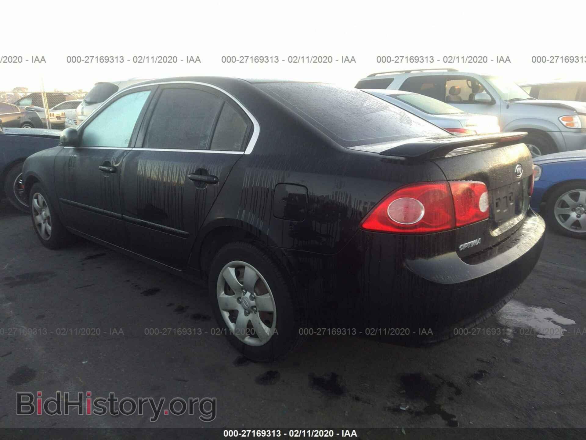 2007 KIA OPTIMA - VIN: KNAGE123775153725 - Фото 3