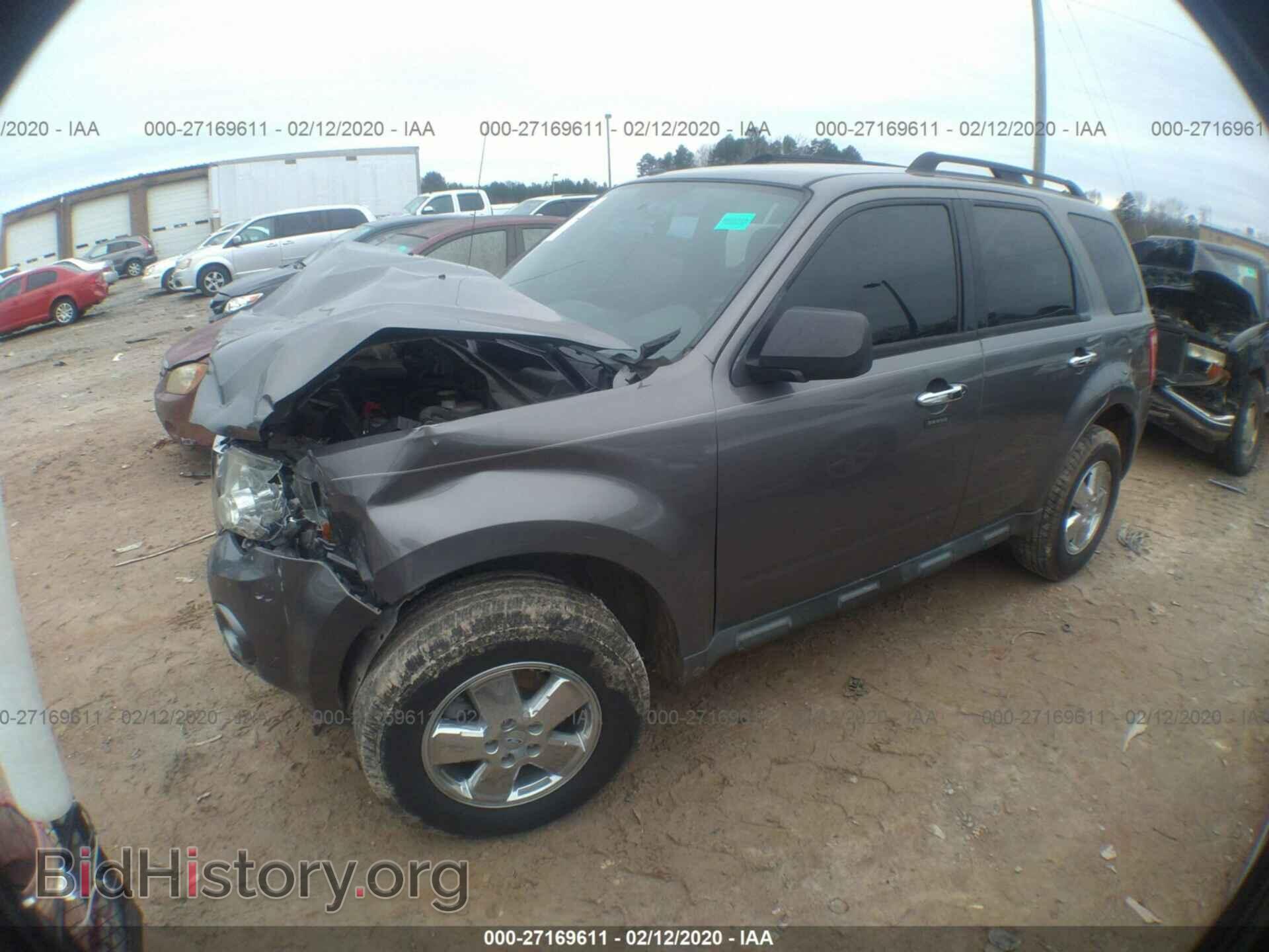 2011 FORD ESCAPE - VIN: 1FMCU0DG6BKB72125 - Фото 2