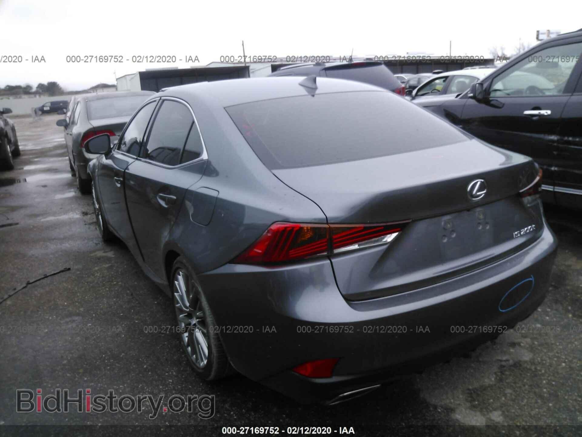 2017 LEXUS IS - VIN: JTHBA1D24H5050310 - Фото 3