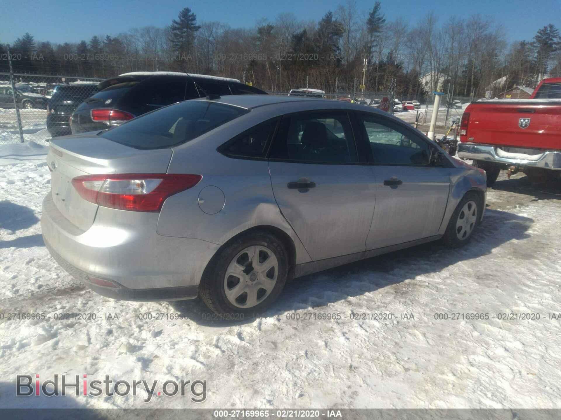 2014 FORD FOCUS - VIN: 1FADP3E28EL226582 - Photo 4