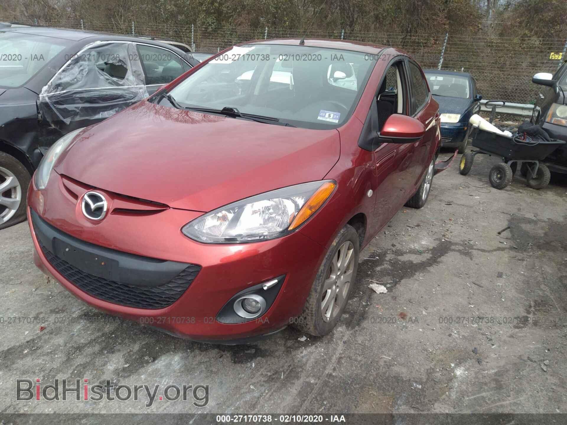 2014 MAZDA MAZDA2 - VIN: JM1DE1LZ4E0179184 - Фото 2