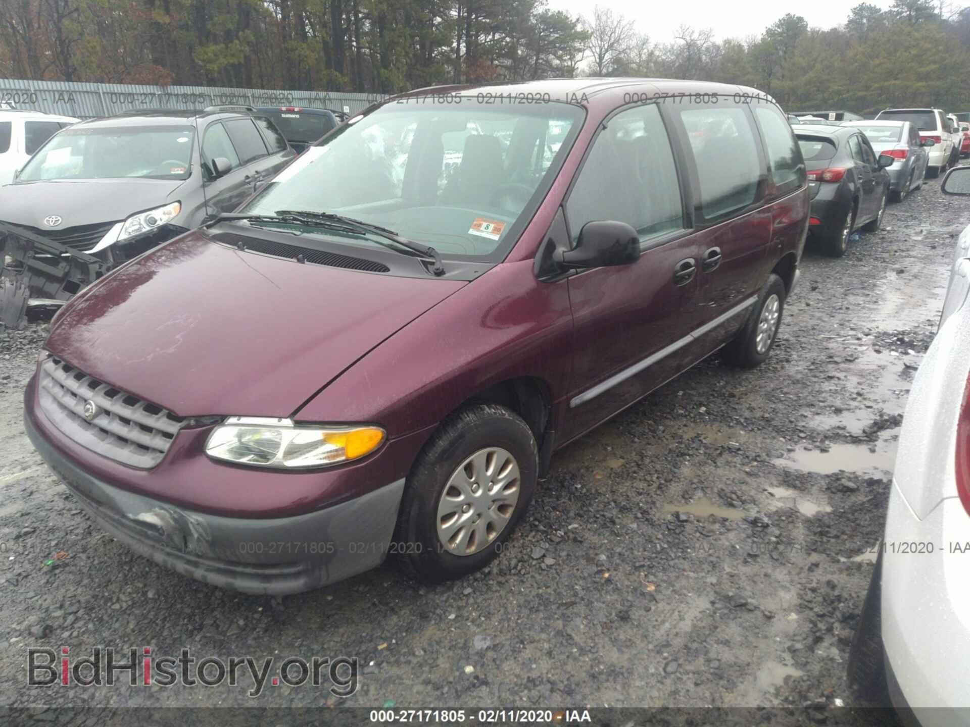 2000 CHRYSLER VOYAGER - VIN: 2C4FJ25B9YR697604 - Фото 2