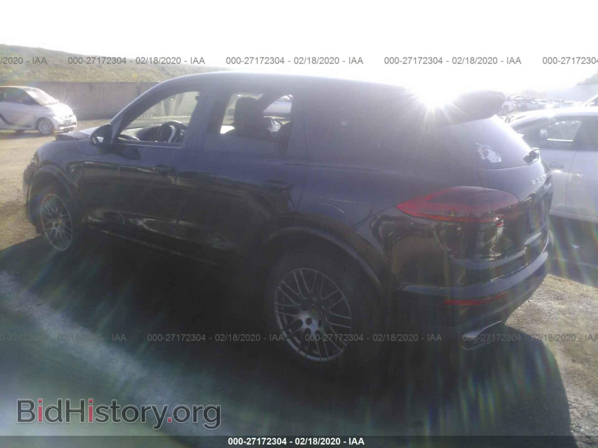 2017 PORSCHE CAYENNE - VIN: WP1AA2A23HKA86559 - Photo 3