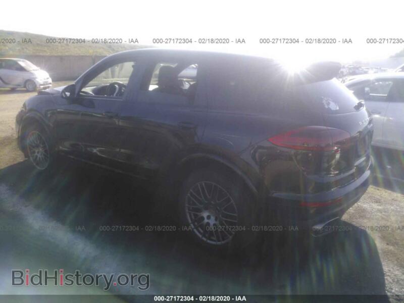 2017 Porsche CAYENNE (VIN WP1AA2A23HKA86559) — фото 3 из 11