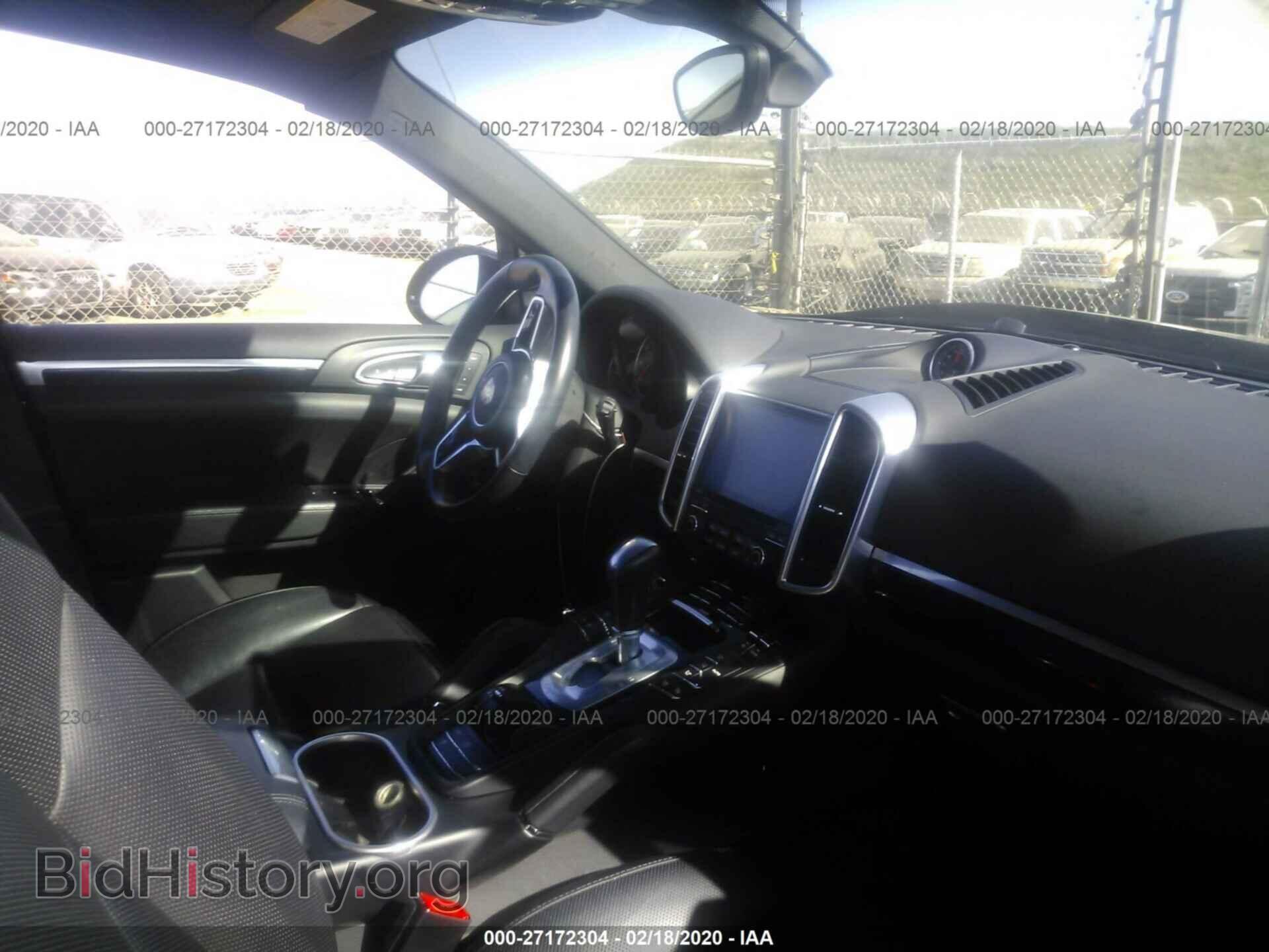 2017 PORSCHE CAYENNE - VIN: WP1AA2A23HKA86559 - Photo 5