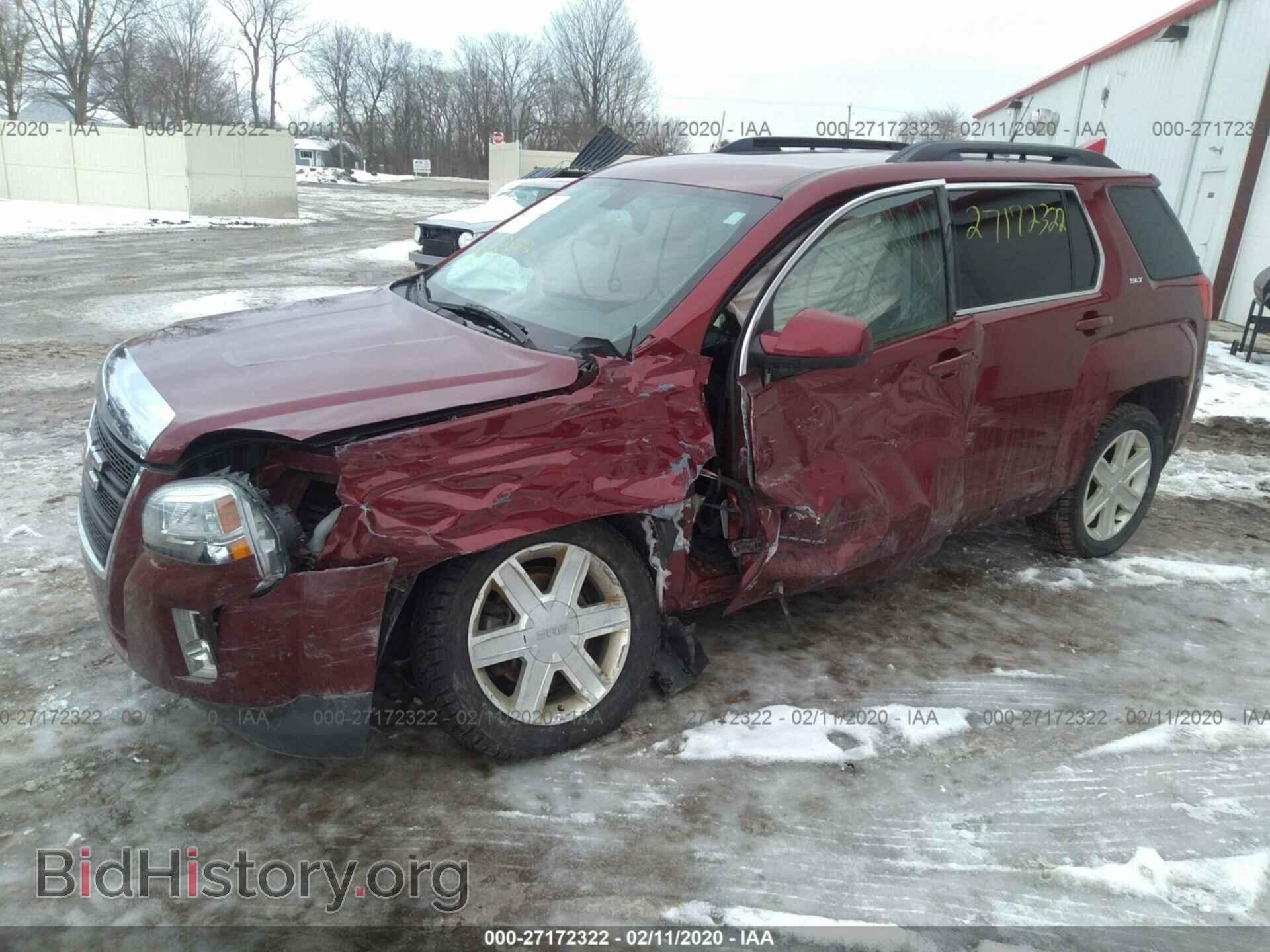 2010 GMC TERRAIN - VIN: 2CTFLGEW5A6323836 - Photo 2
