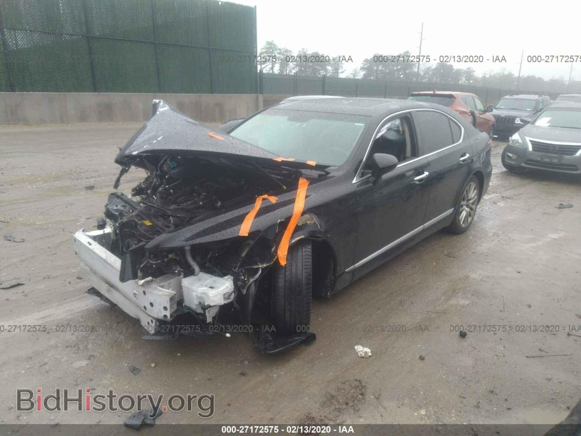 2016 LEXUS LS - VIN: JTHBL5EFXG5138781 - Photo 2