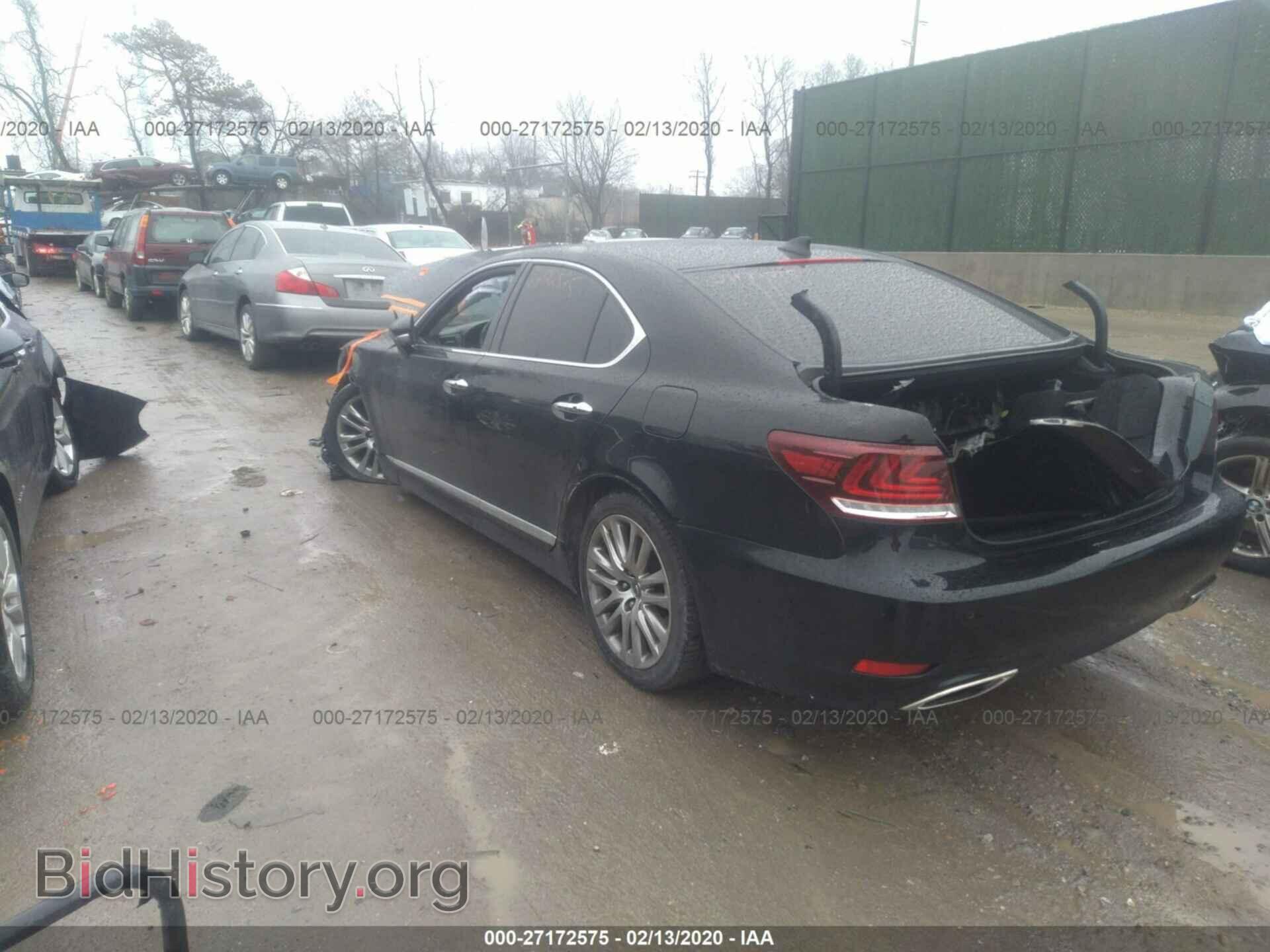 2016 LEXUS LS - VIN: JTHBL5EFXG5138781 - Photo 3