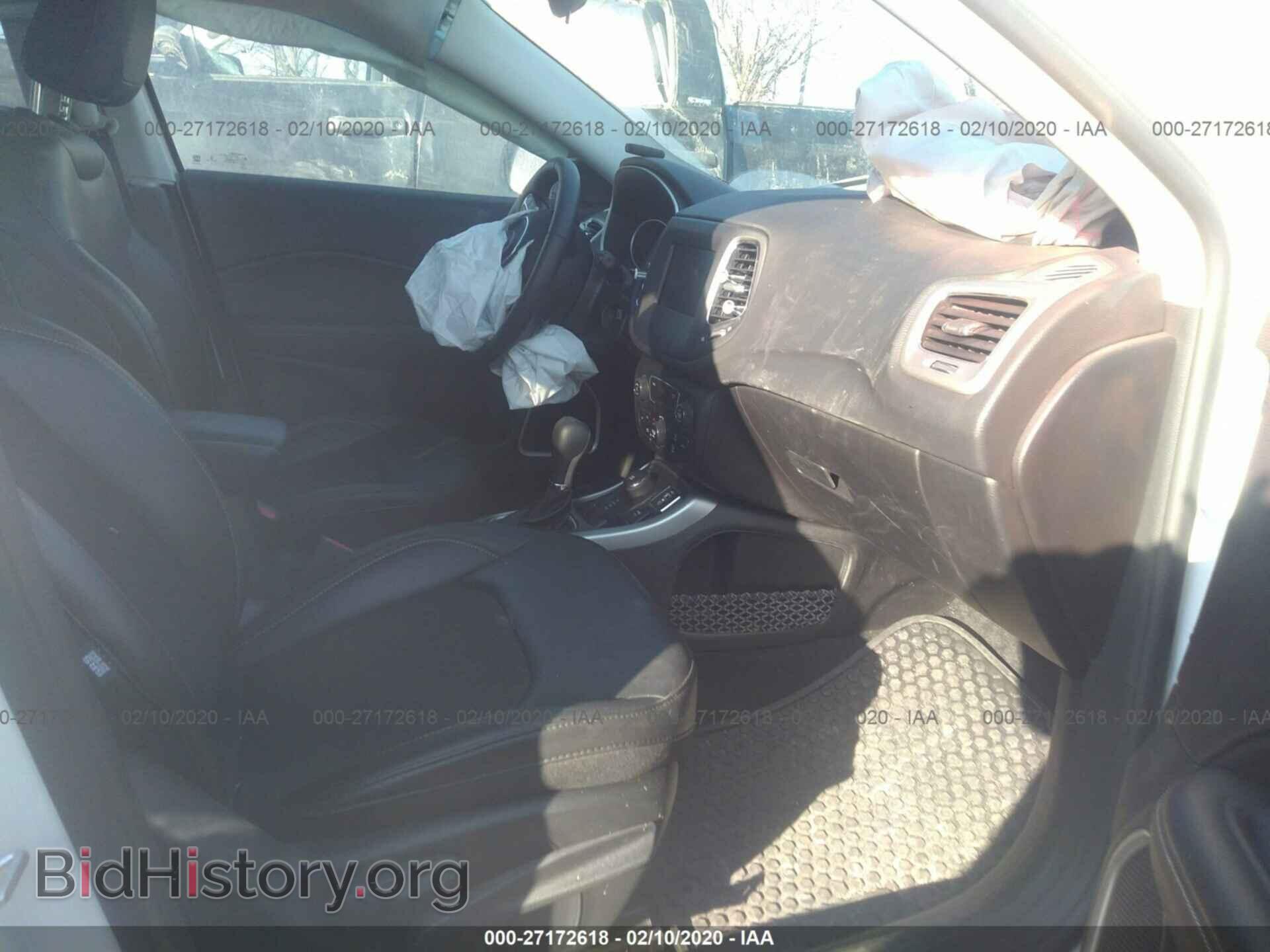 2019 JEEP COMPASS - VIN: 3C4NJDBB6KT767253 - Фото 5