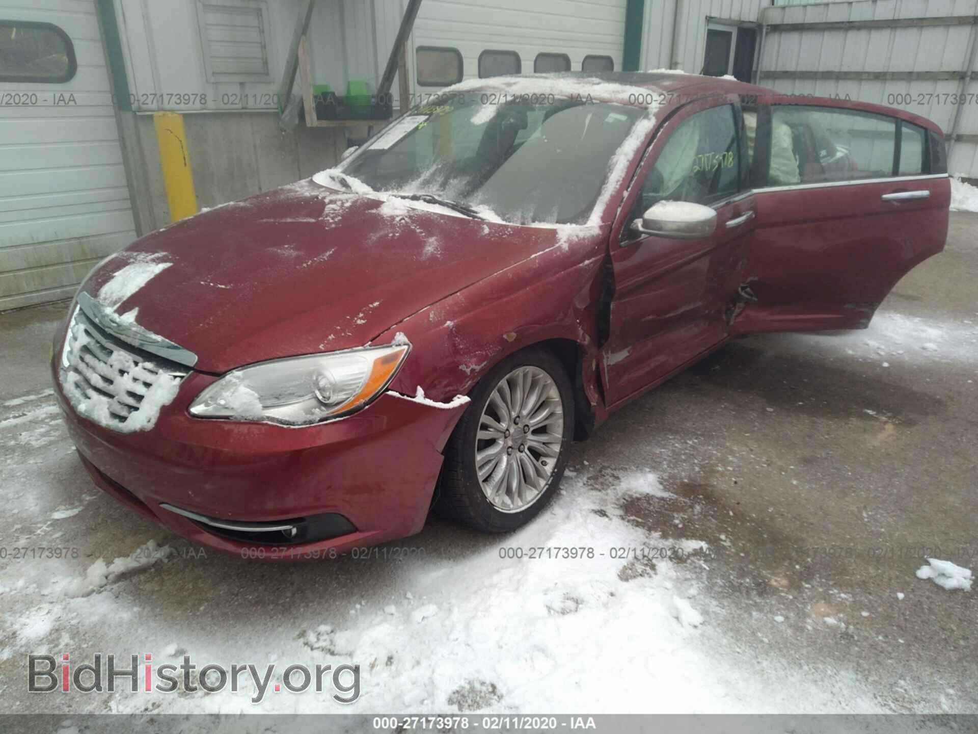 2011 CHRYSLER 200 - VIN: 1C3BC2FG2BN580166 - Фото 2