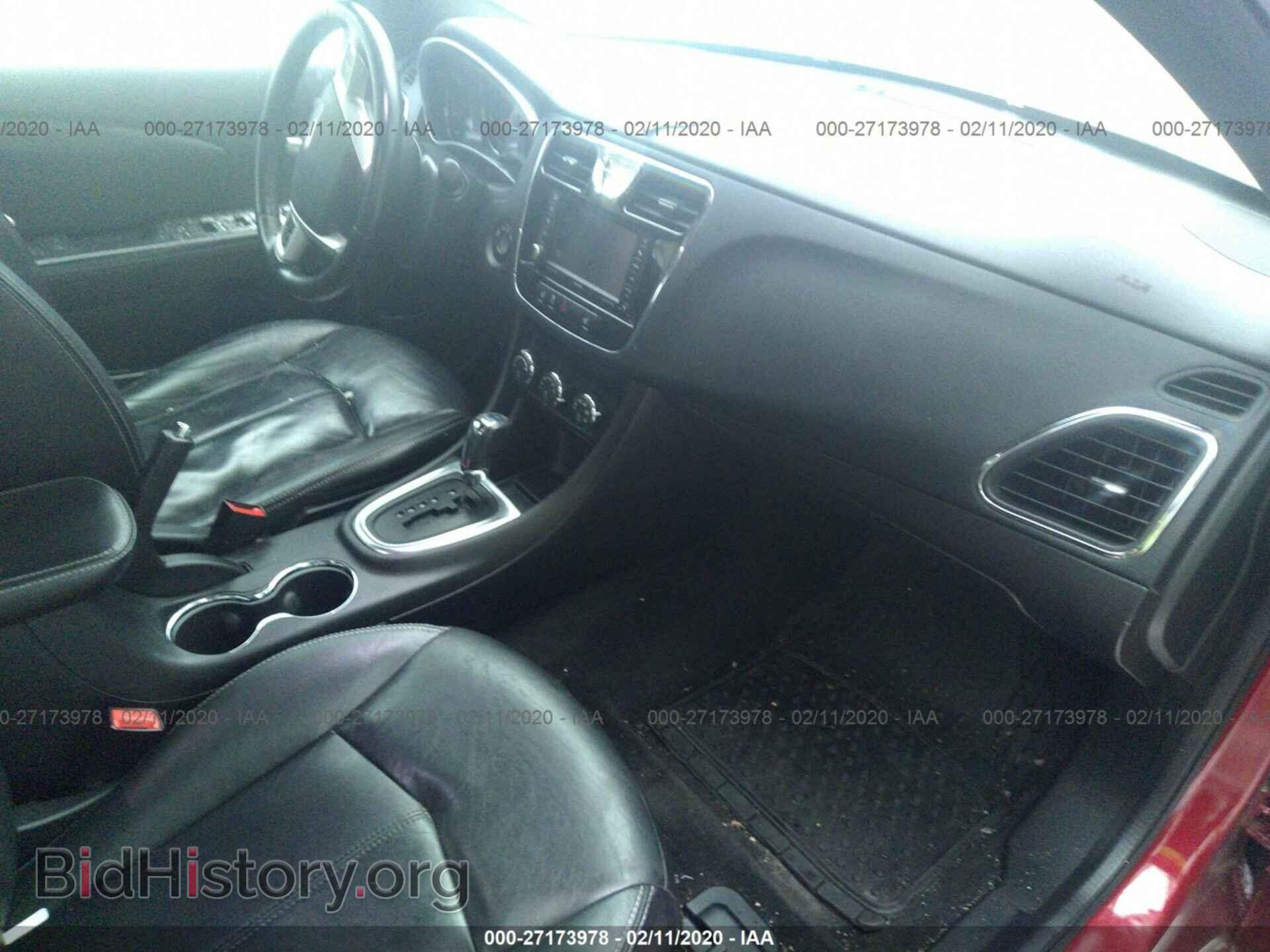 2011 CHRYSLER 200 - VIN: 1C3BC2FG2BN580166 - Фото 5