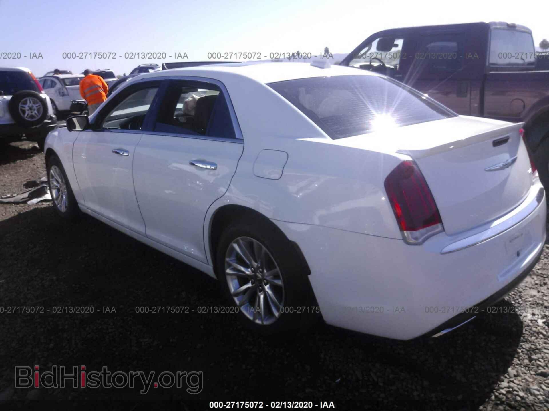 2016 CHRYSLER 300C - VIN: 2C3CCAEGXGH105610 - Фото 3