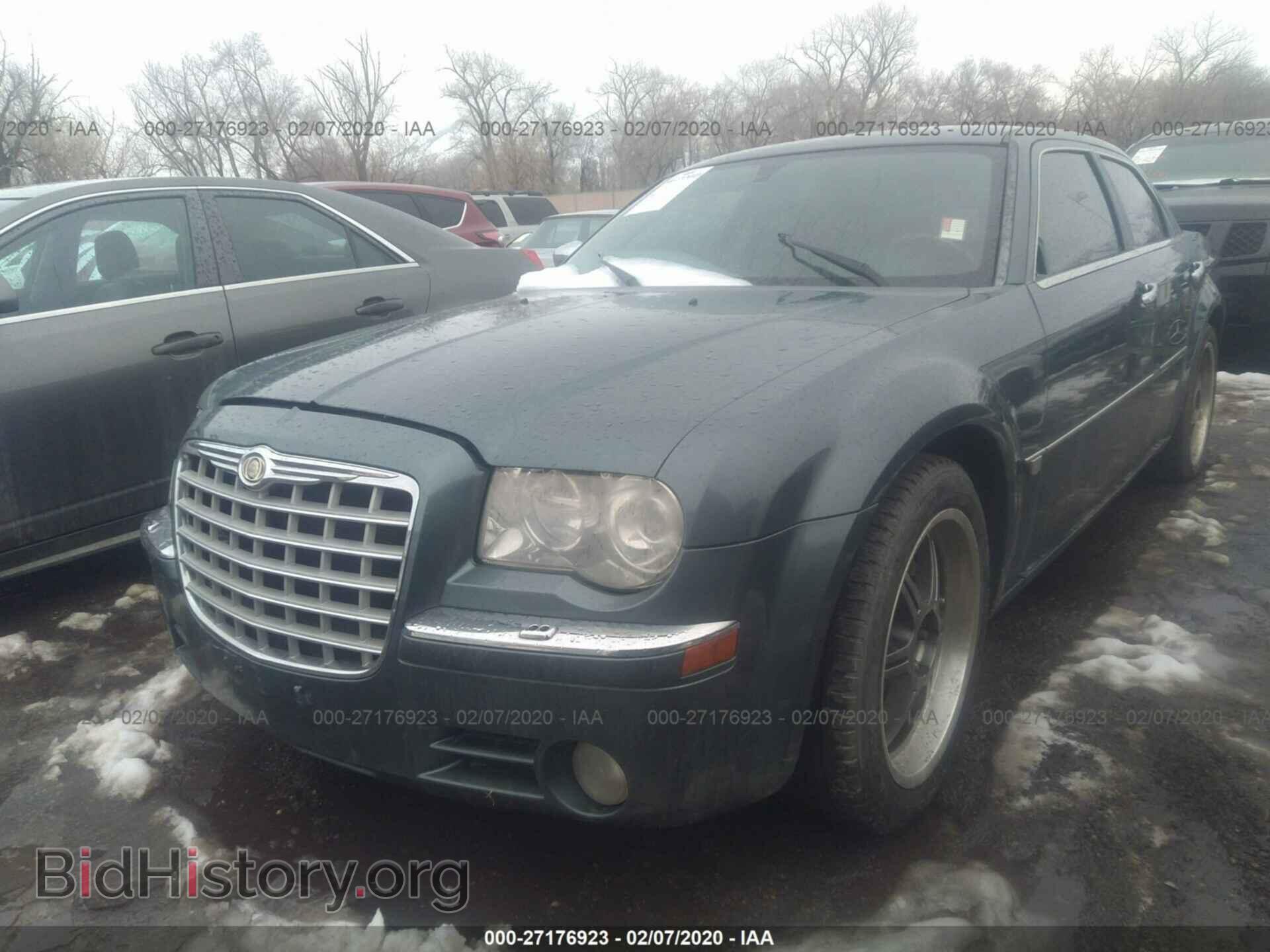 2005 CHRYSLER 300C - VIN: 2C3AA63H55H132717 - Фото 2