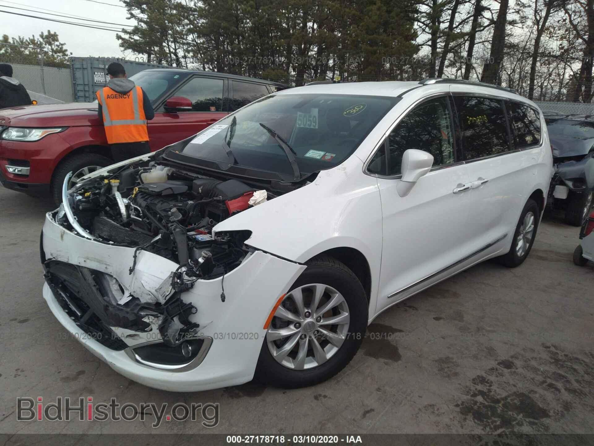 2018 CHRYSLER PACIFICA - VIN: 2C4RC1BGXJR316950 - Фото 2