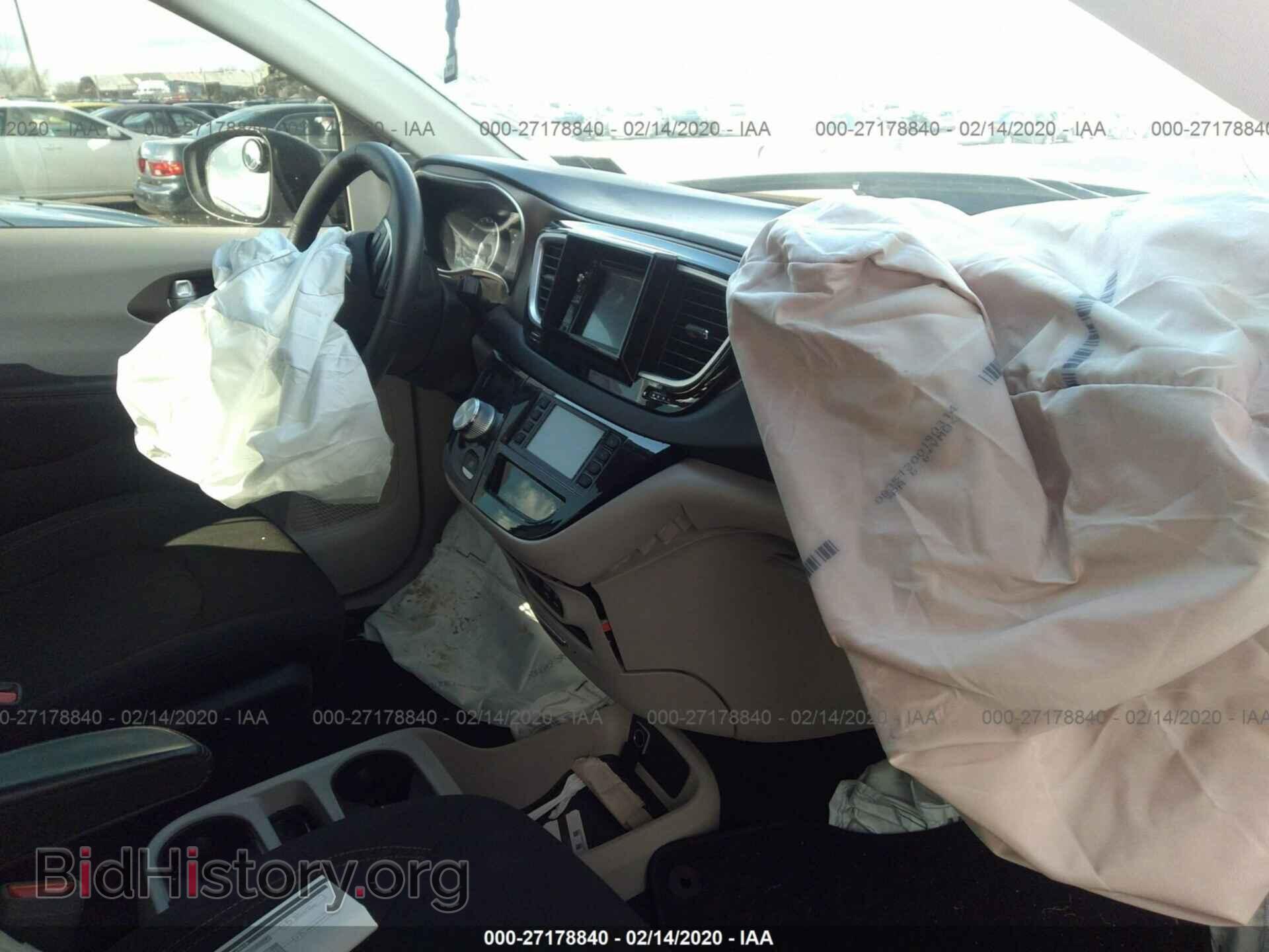 2017 CHRYSLER PACIFICA - VIN: 2C4RC1CG2HR510767 - Photo 5