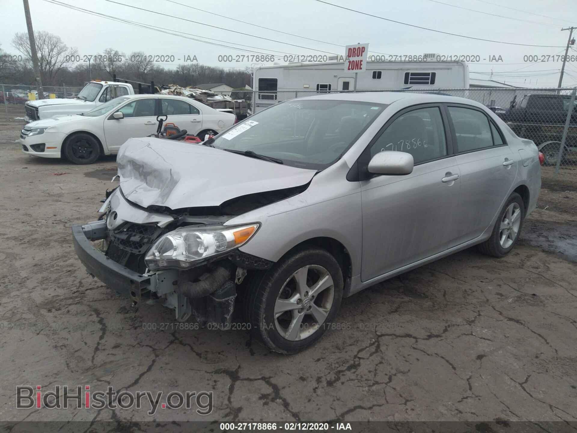 2011 TOYOTA COROLLA - VIN: 2T1BU4EE7BC642233 - Фото 2
