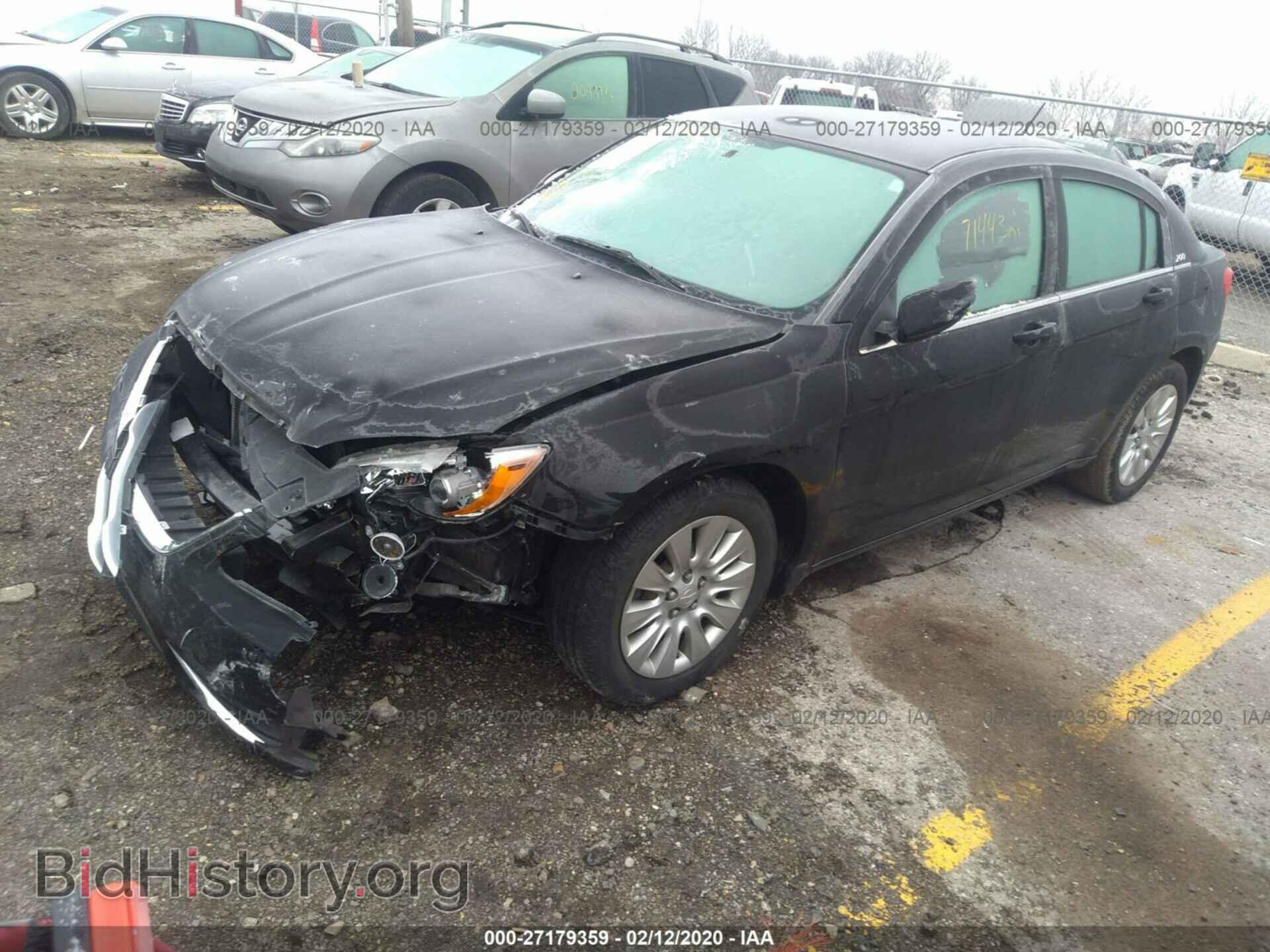 2014 CHRYSLER 200 - VIN: 1C3CCBAB3EN206637 - Фото 2