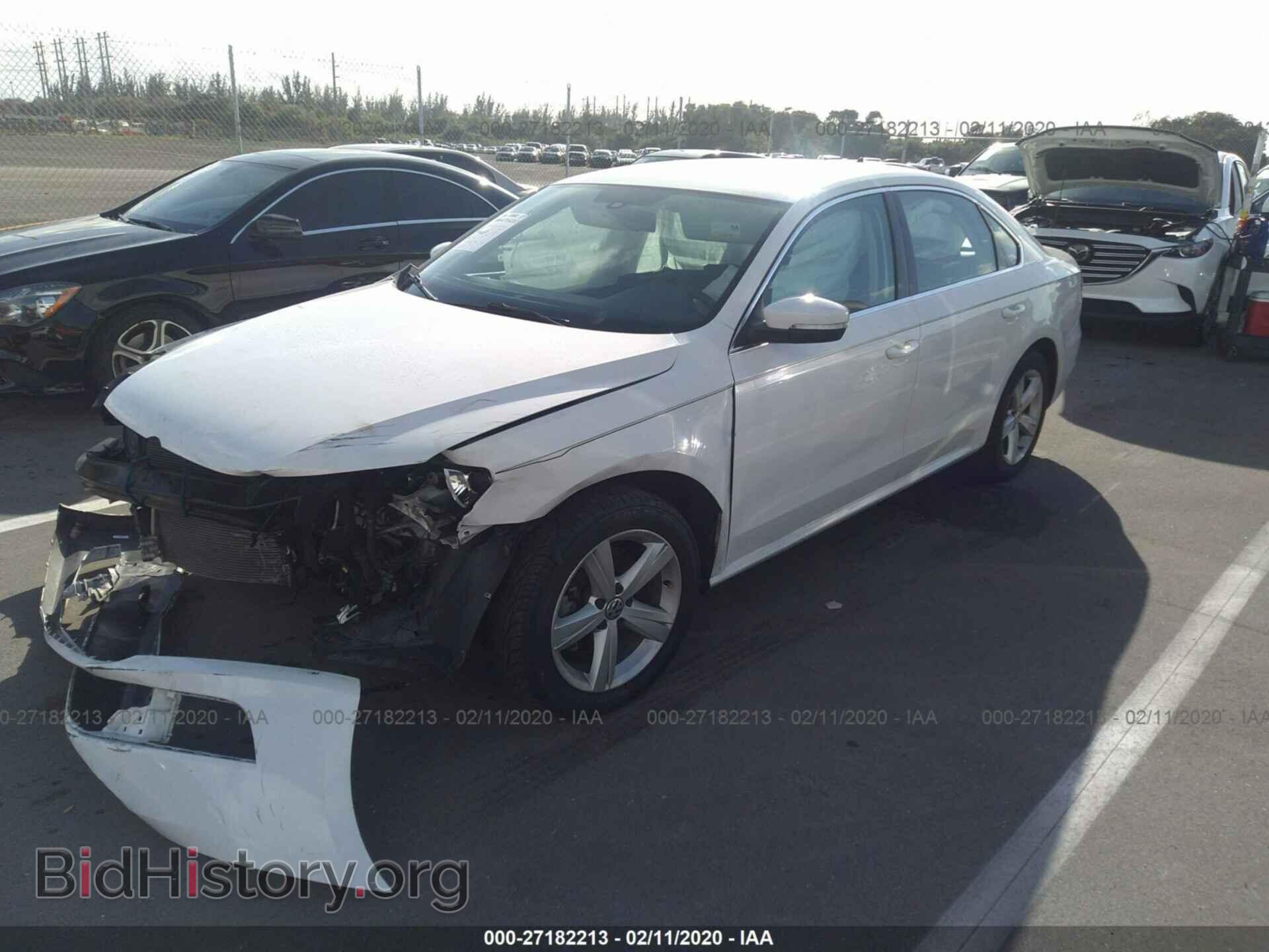 2014 VOLKSWAGEN PASSAT - VIN: 1VWBT7A39EC044261 - Фото 2