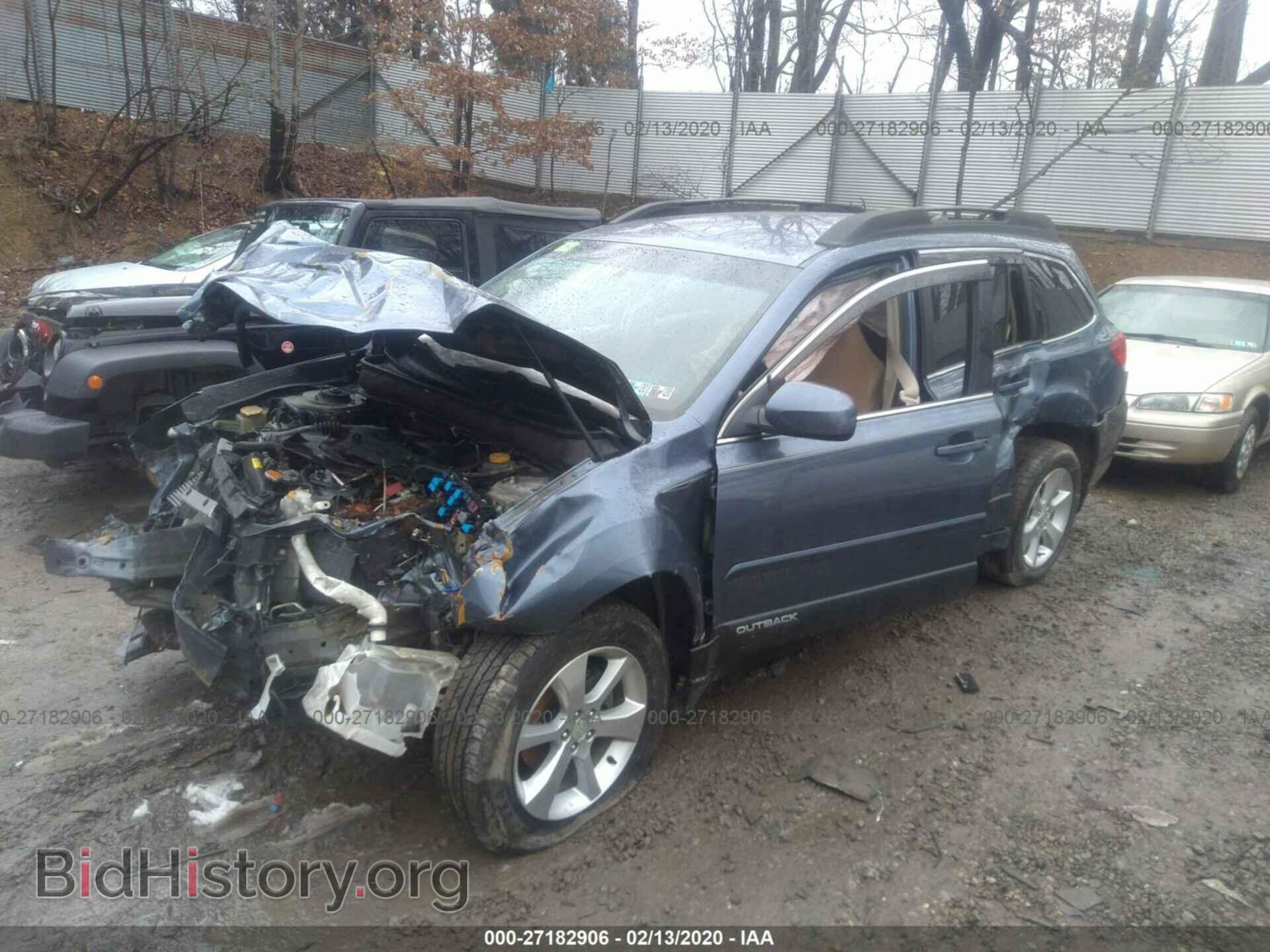 2014 SUBARU OUTBACK - VIN: 4S4BRBKC8E3208405 - Фото 2