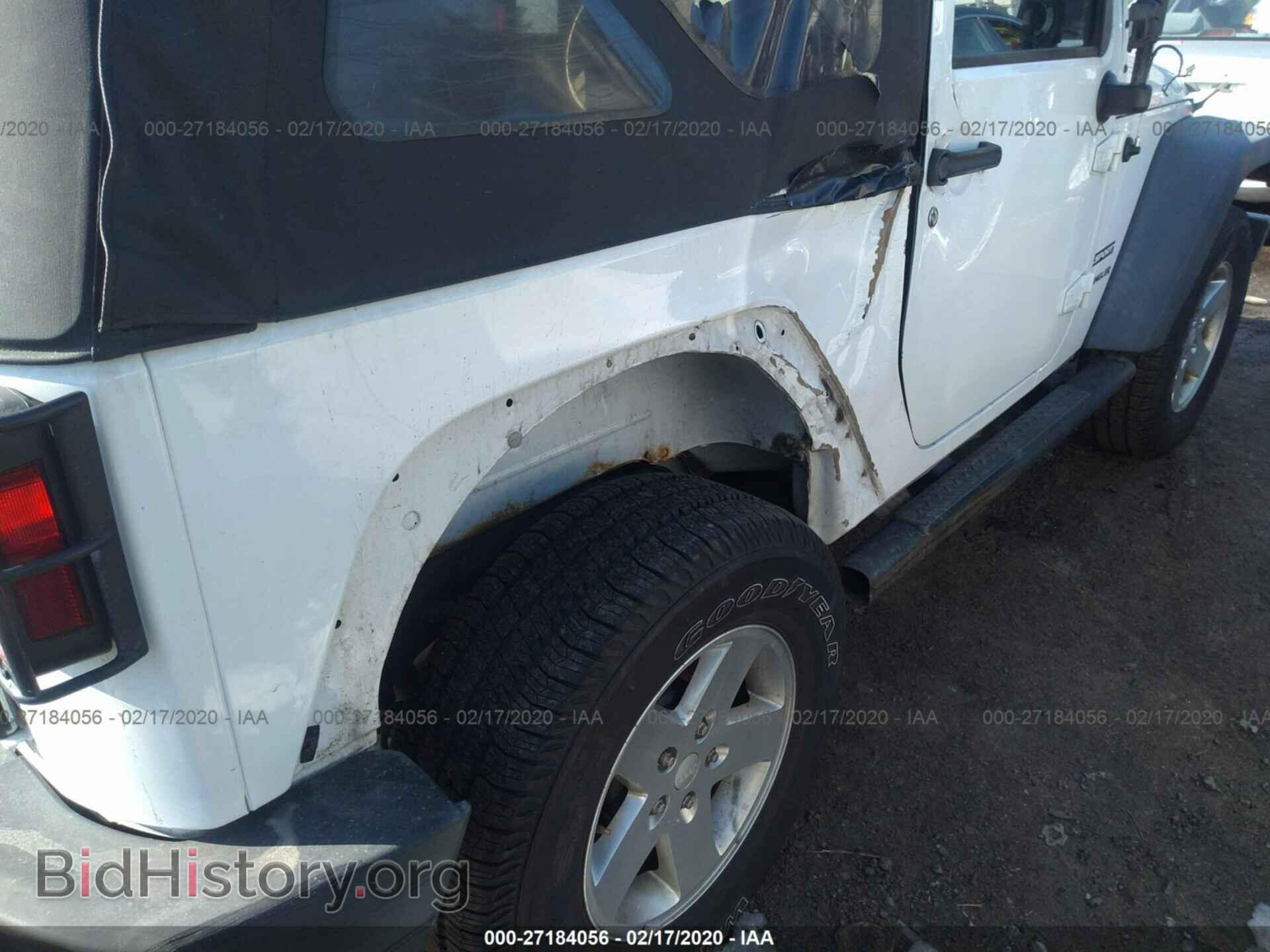 2011 JEEP WRANGLER - VIN: 1J4AA2D19BL608756 - Фото 6