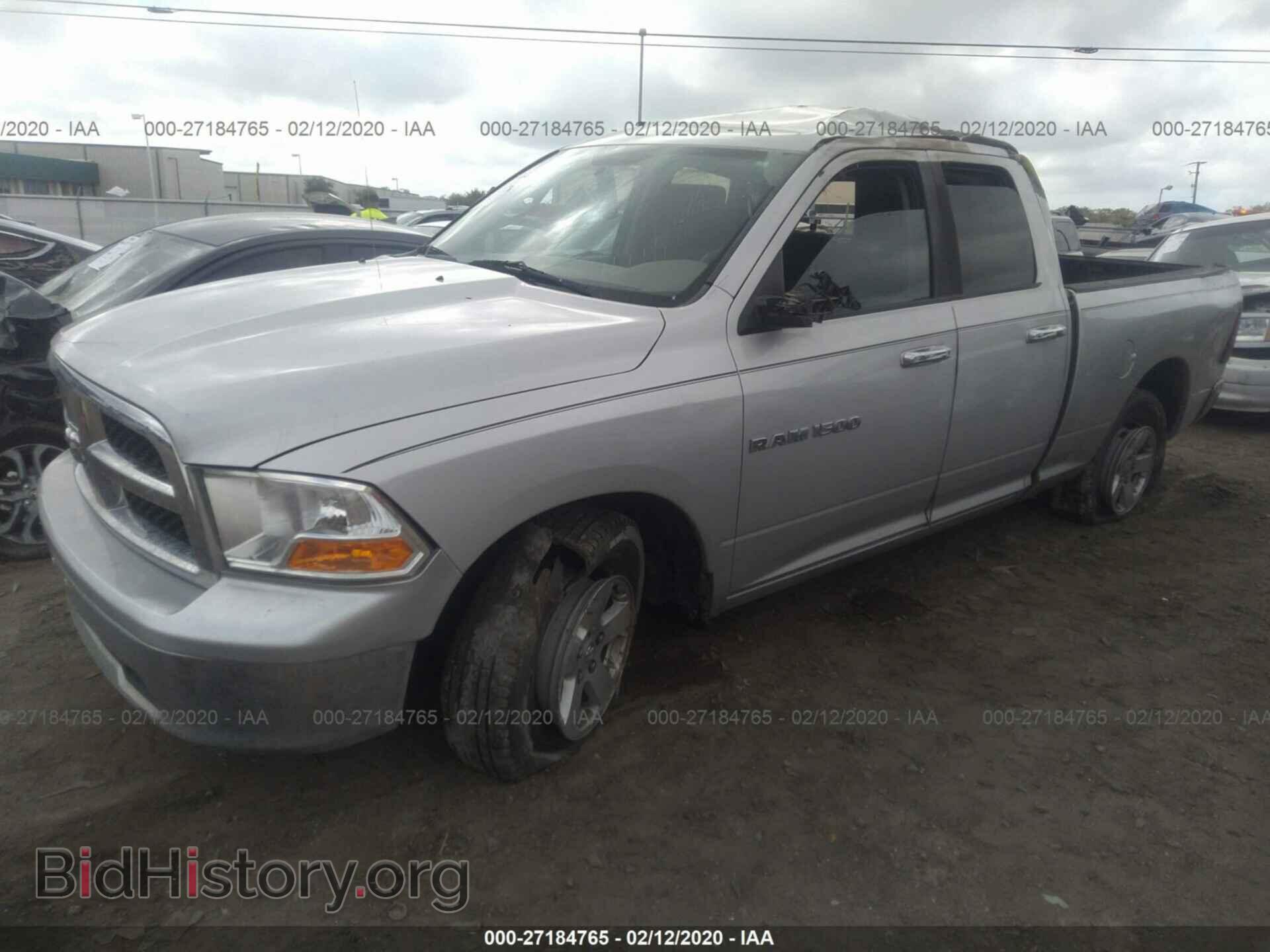 2011 DODGE RAM 1500 - VIN: 1D7RB1GP6BS672846 - Фото 2