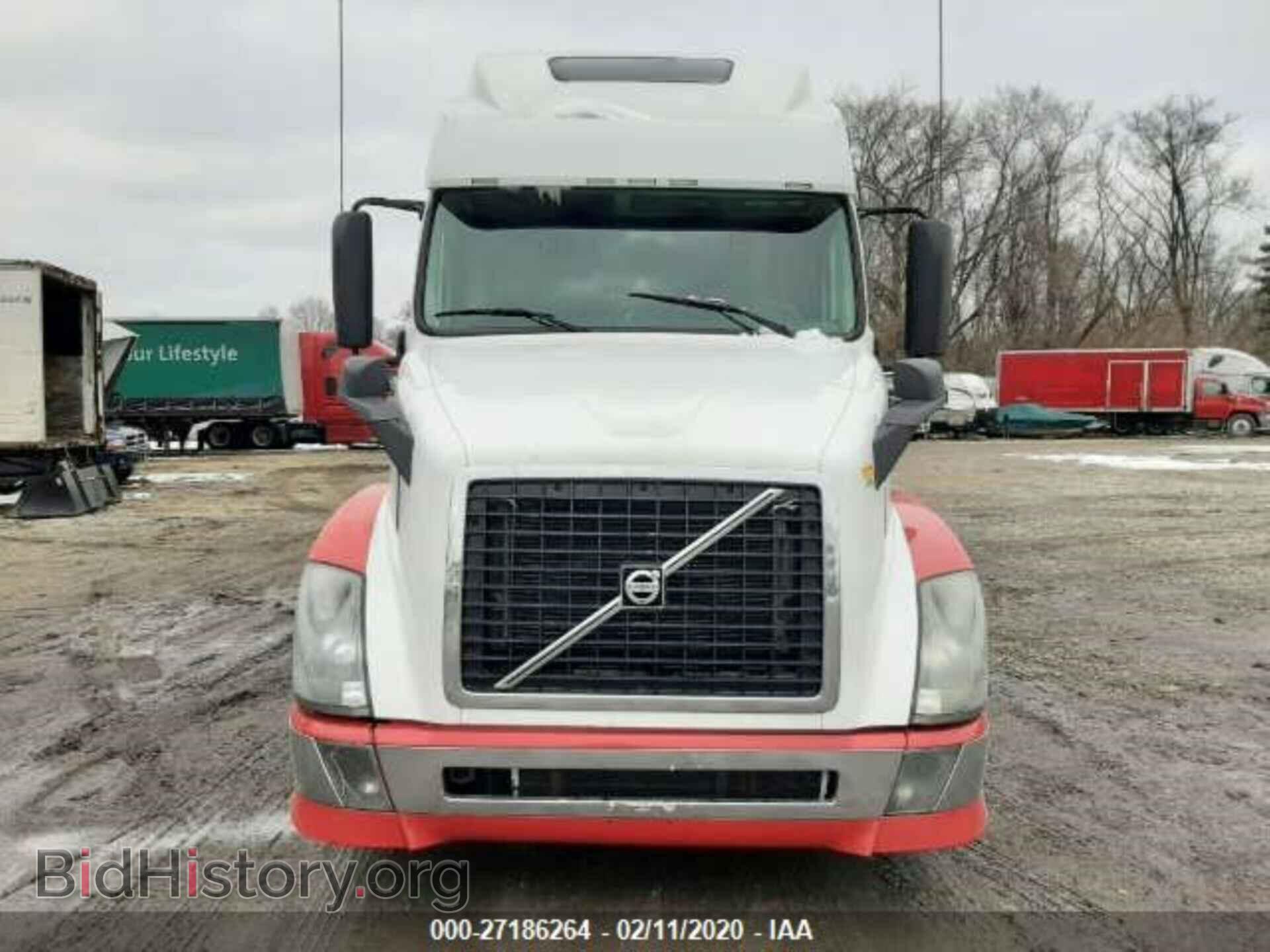 2013 VOLVO VN - VIN: 4V4NC9EH5DN565602 - Фото 7