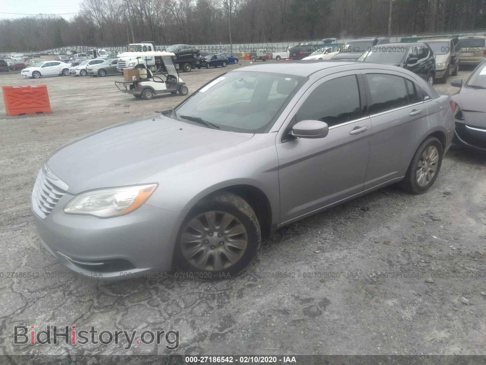 2014 CHRYSLER 200 - VIN: 1C3CCBAB7EN206947 - Фото 2