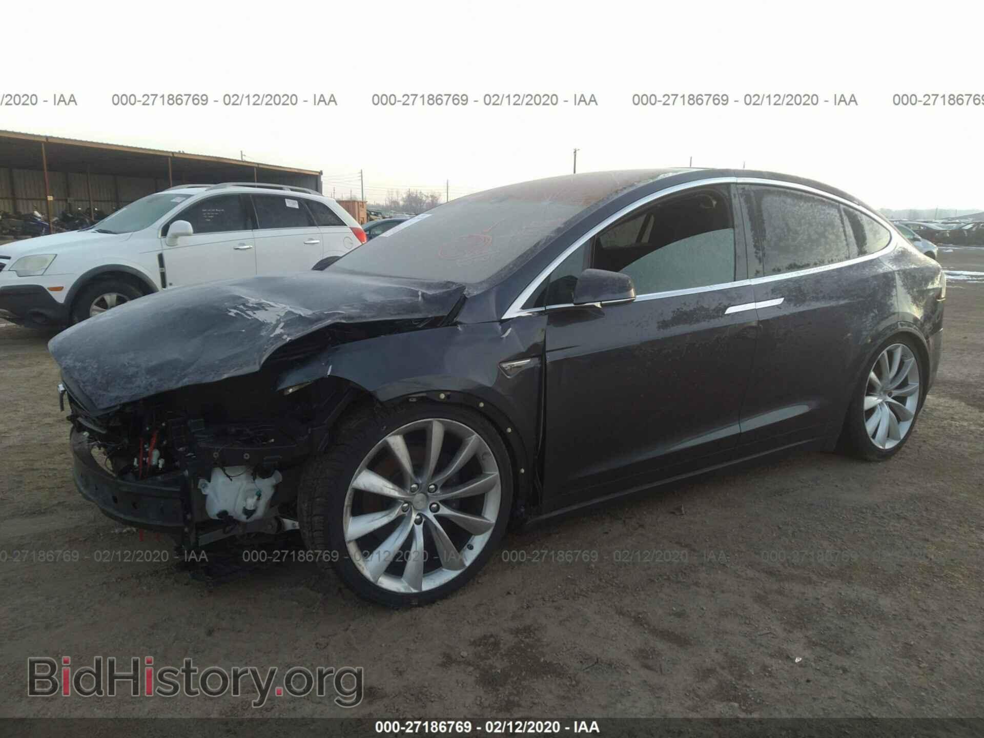 2016 TESLA MODEL X - VIN: 5YJXCBE27GF007261 - Фото 2