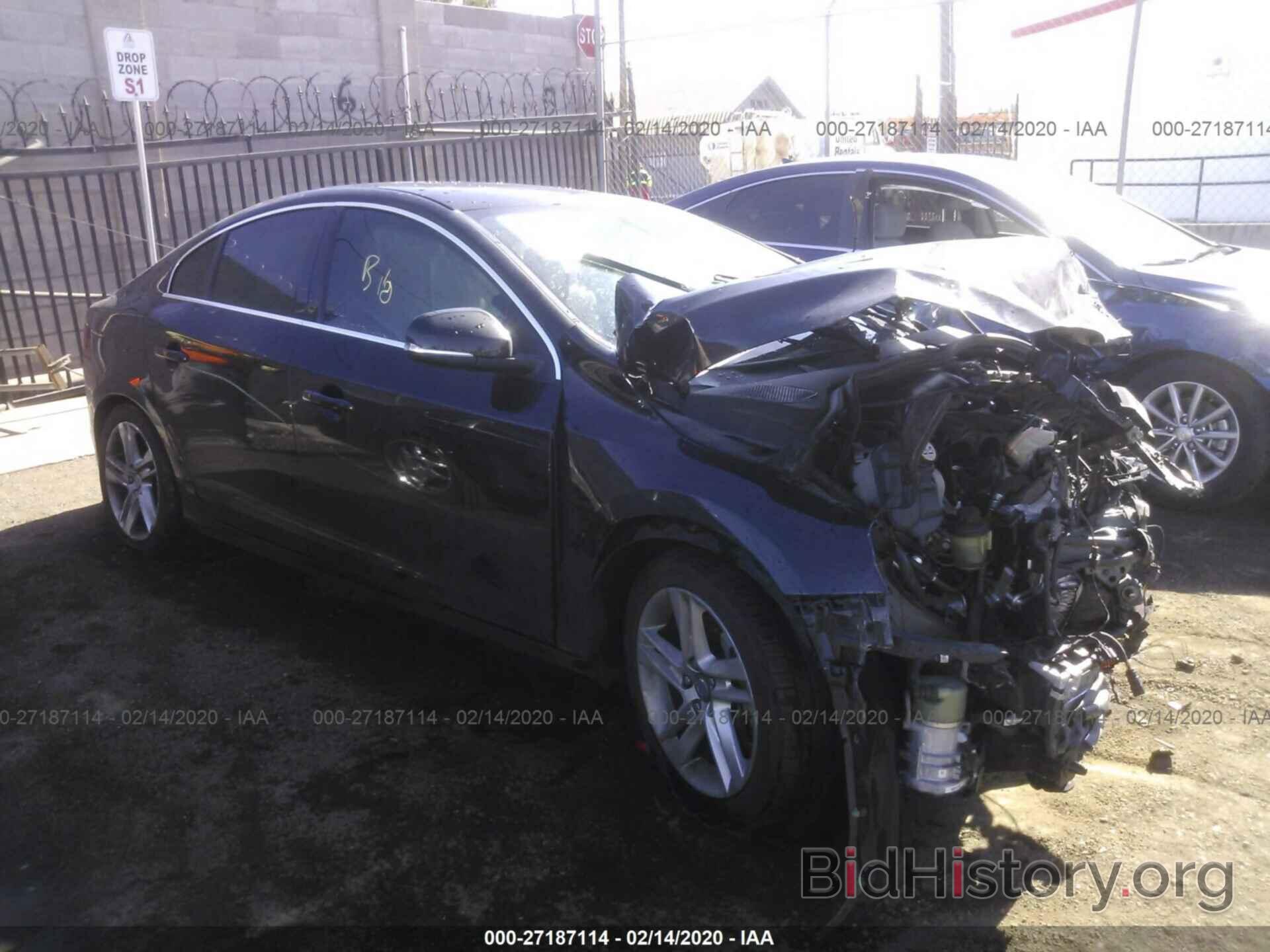 Photo YV1612TC5F1308027 - VOLVO S60 2015