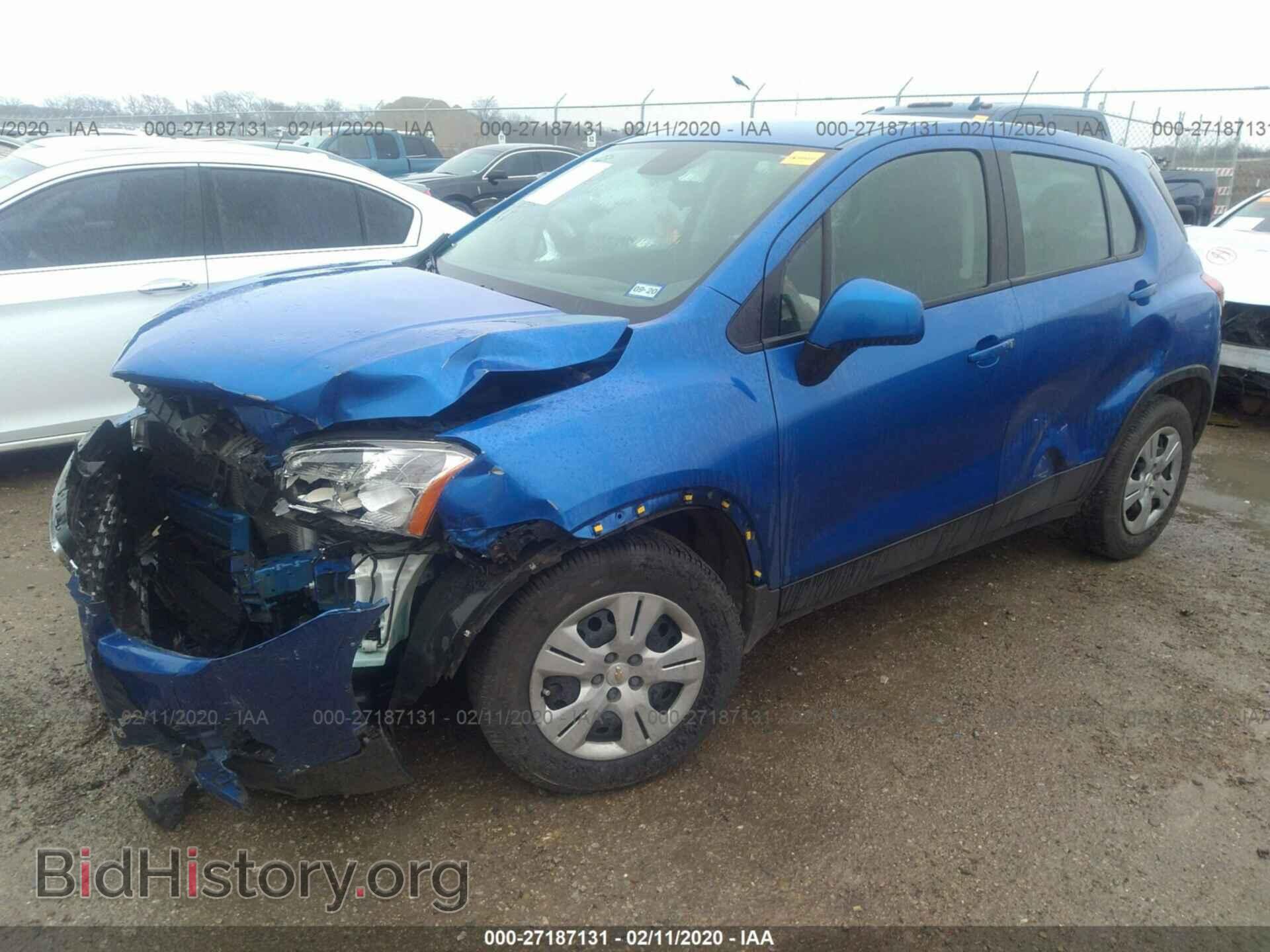 2015 CHEVROLET TRAX - VIN: KL7CJKSB9FB217674 - Фото 2