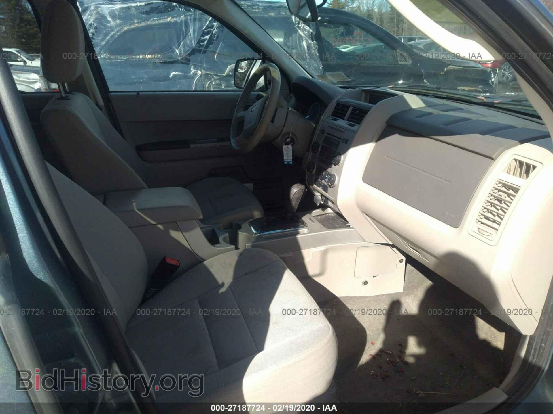 2011 FORD ESCAPE - VIN: 1FMCU9D73BKC46881 - Photo 5