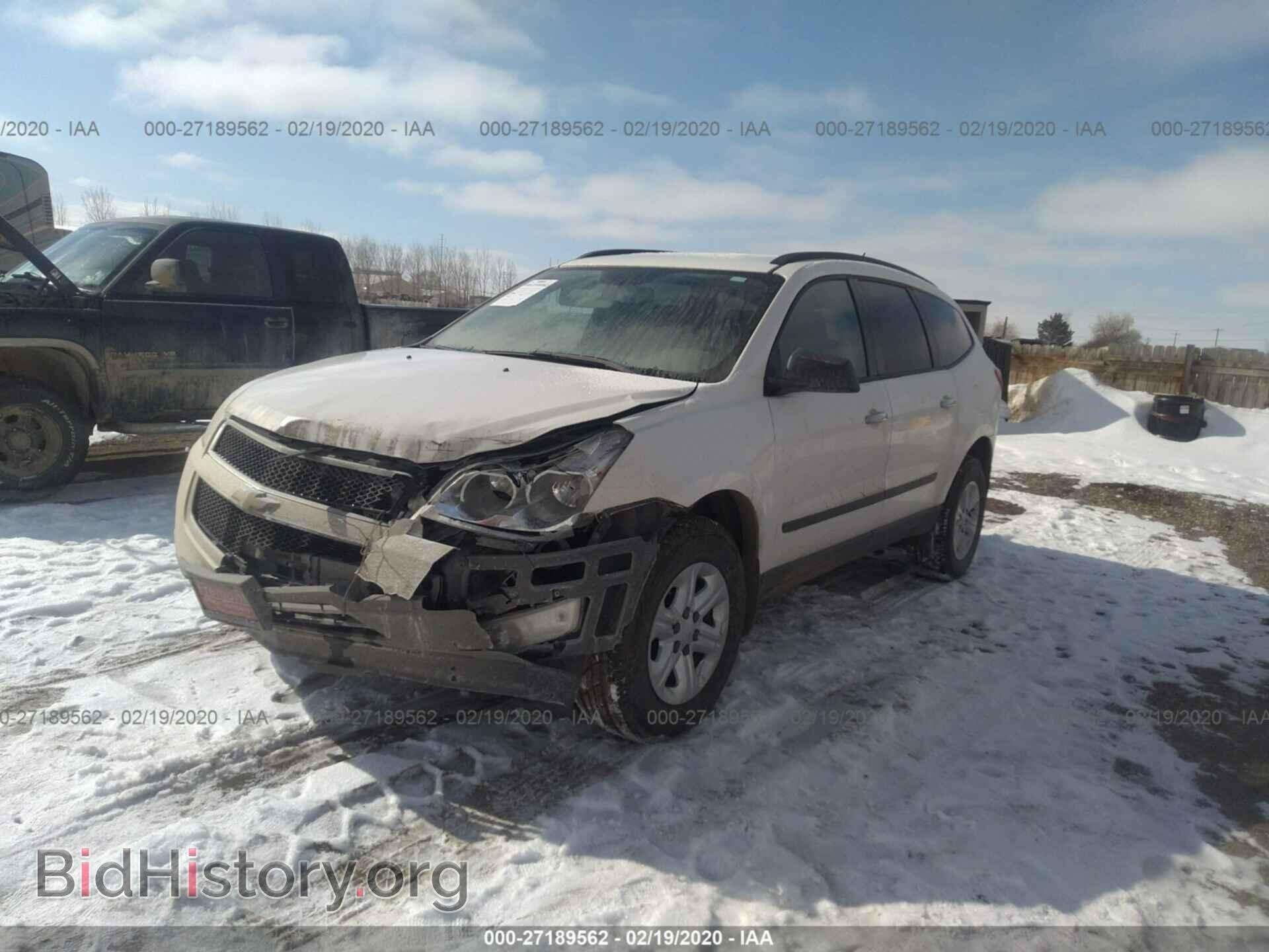 2012 CHEVROLET TRAVERSE - VIN: 1GNKRFED3CJ191352 - Фото 2