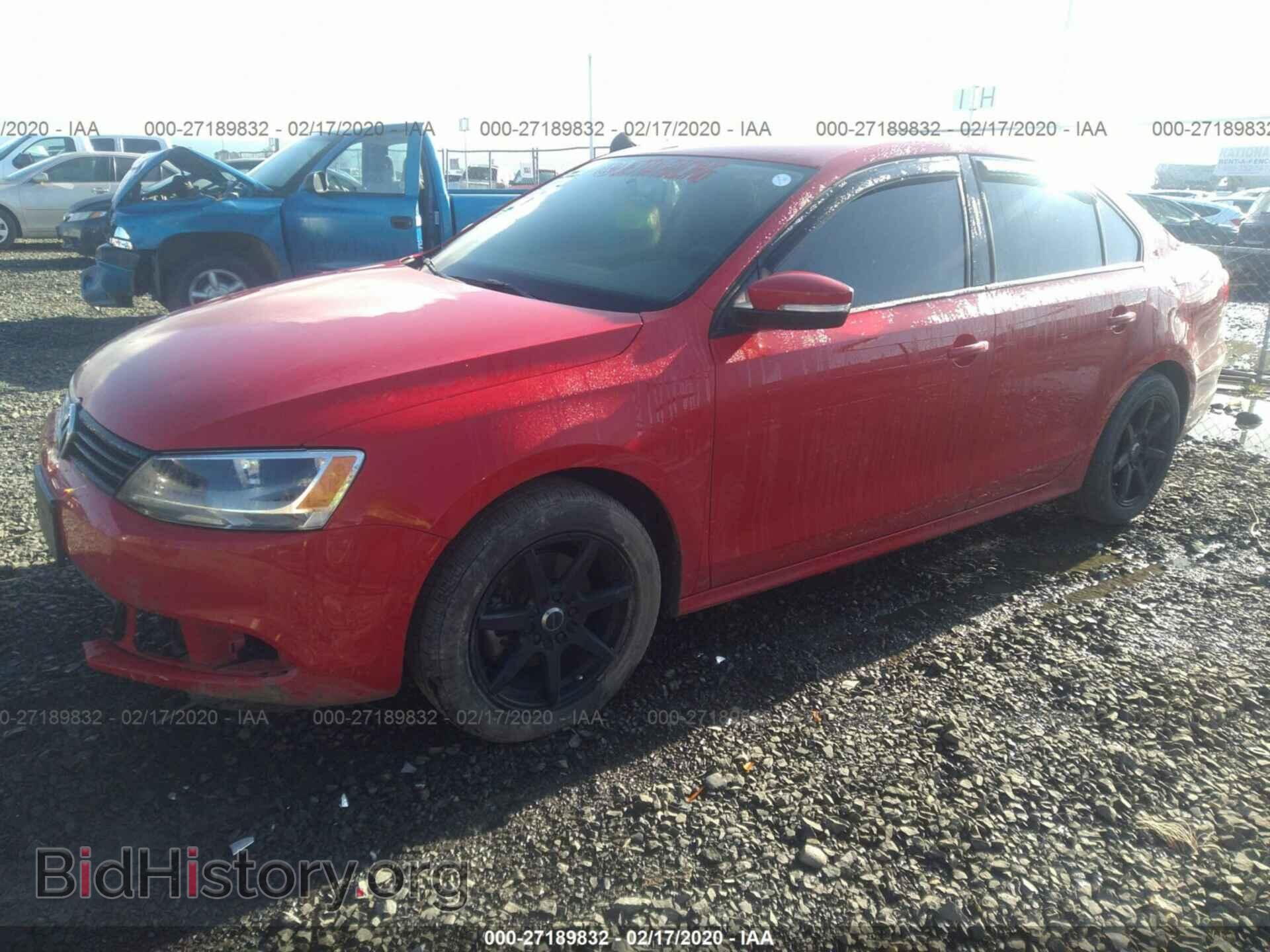 2014 VOLKSWAGEN JETTA - VIN: 3VWD17AJ4EM425009 - Фото 2