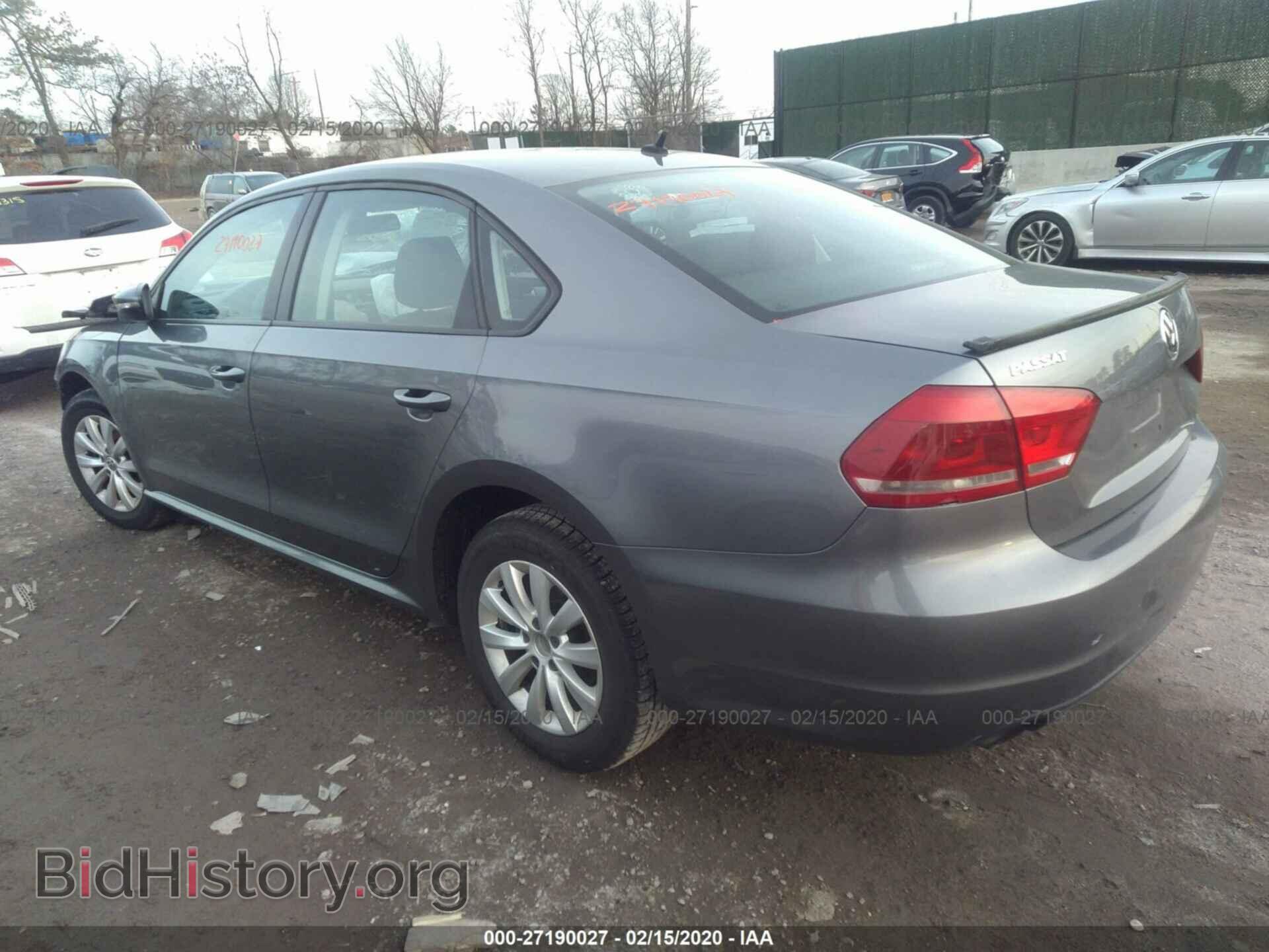 2012 VOLKSWAGEN PASSAT - VIN: 1VWAH7A31CC103698 - Фото 3