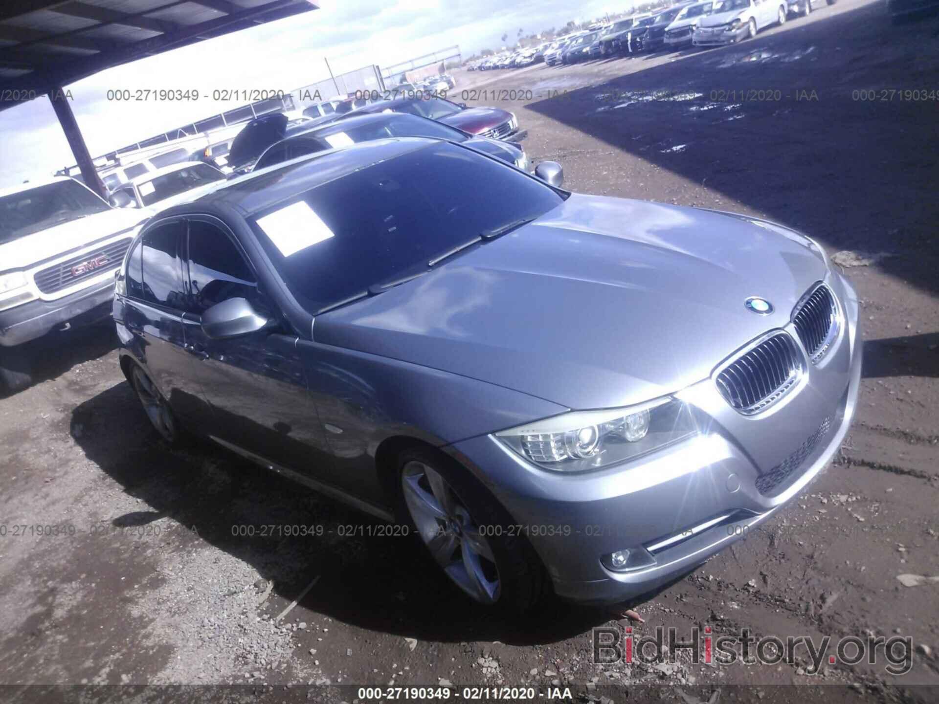 Photo WBAPM77559NL86702 - BMW 335 2009