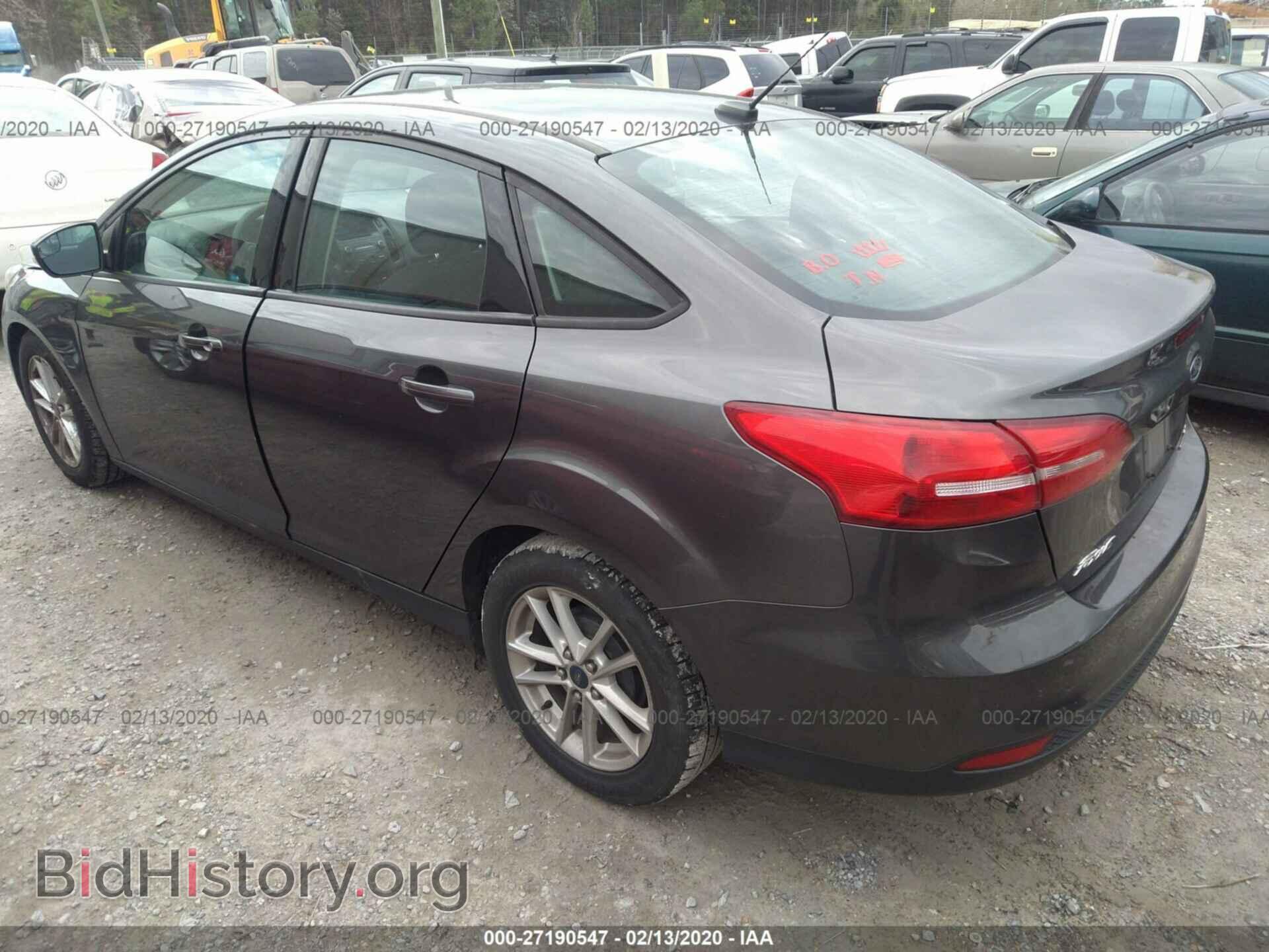 2016 FORD FOCUS - VIN: 1FADP3F2XGL259276 - Фото 3