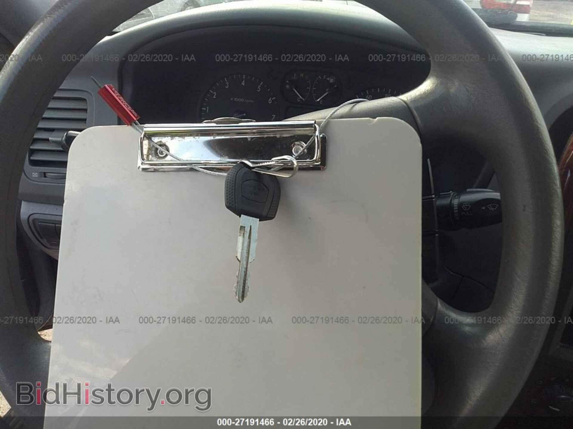 2005 KIA OPTIMA - VIN: KNAGD128055435068 - Фото 11