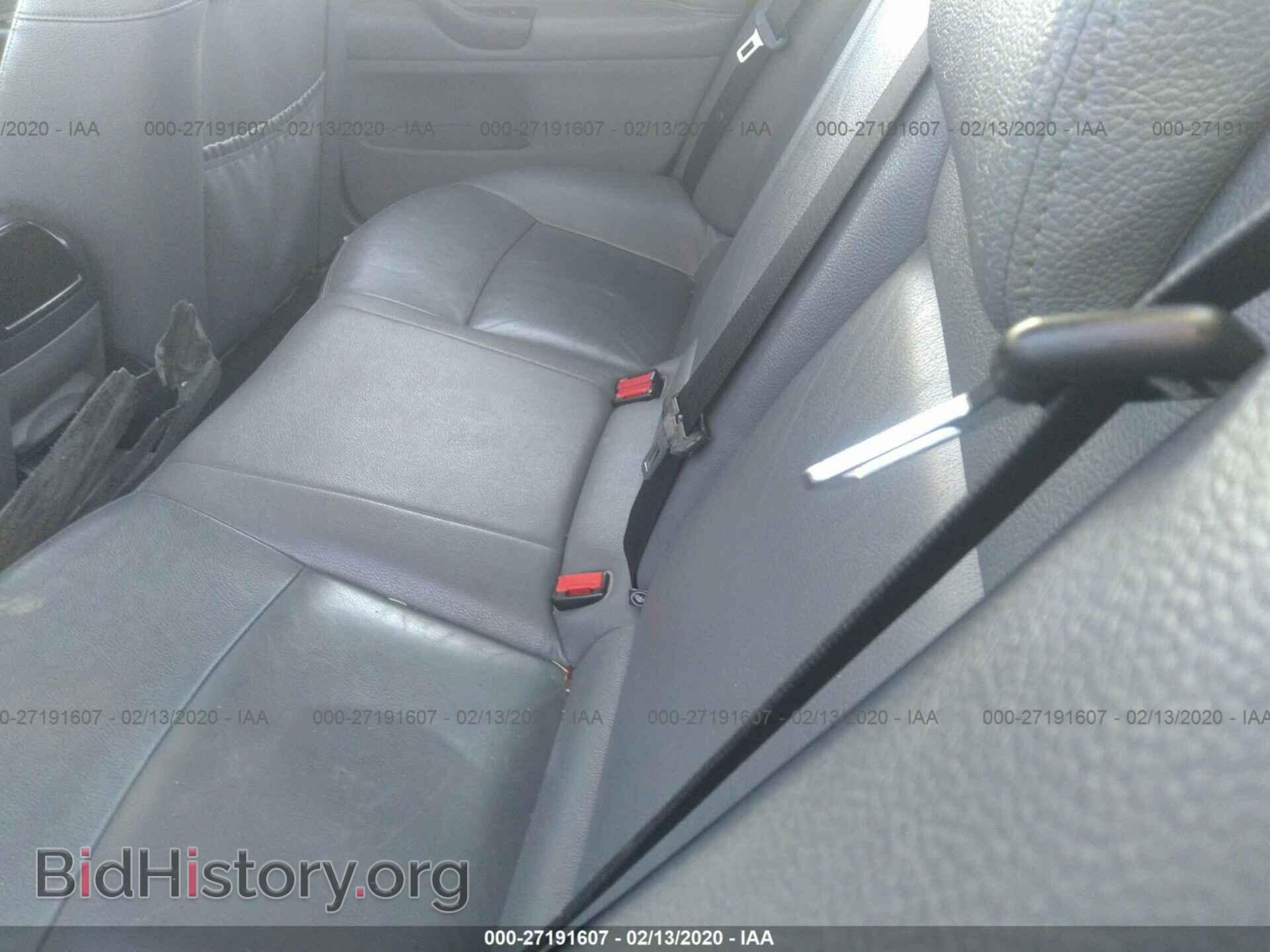 2004 SAAB 9-3 - VIN: YS3FB49S041059638 - Photo 8