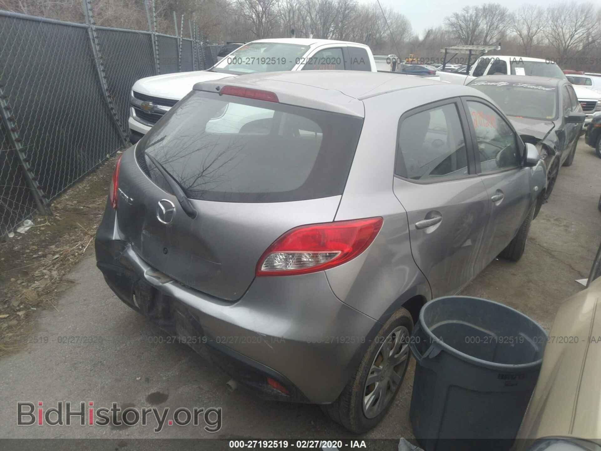 2011 MAZDA MAZDA2 - VIN: JM1DE1HY3B0114838 - Фото 4